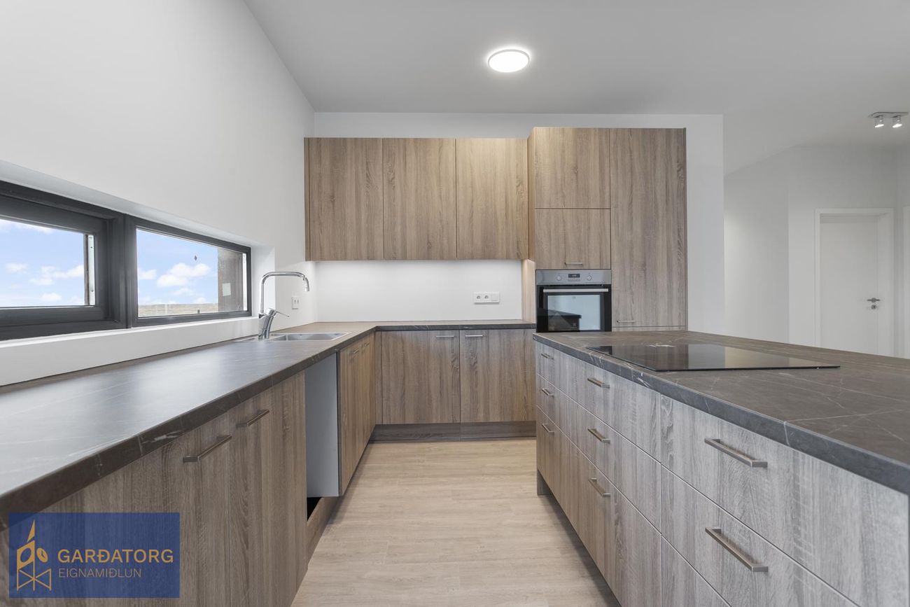 Hrafnaborg 3, 190 Sveitarfélagið Vogar