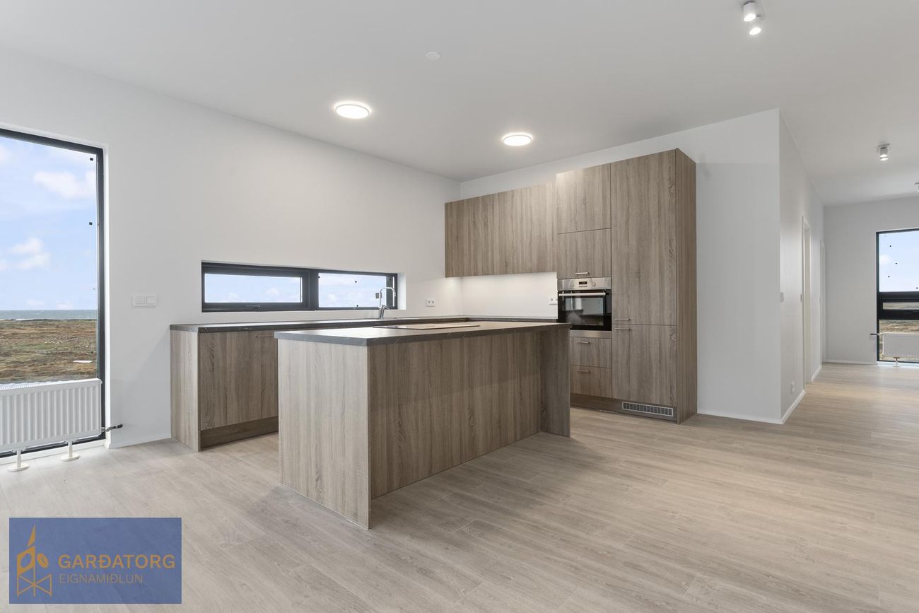 Hrafnaborg 3, 190 Sveitarfélagið Vogar