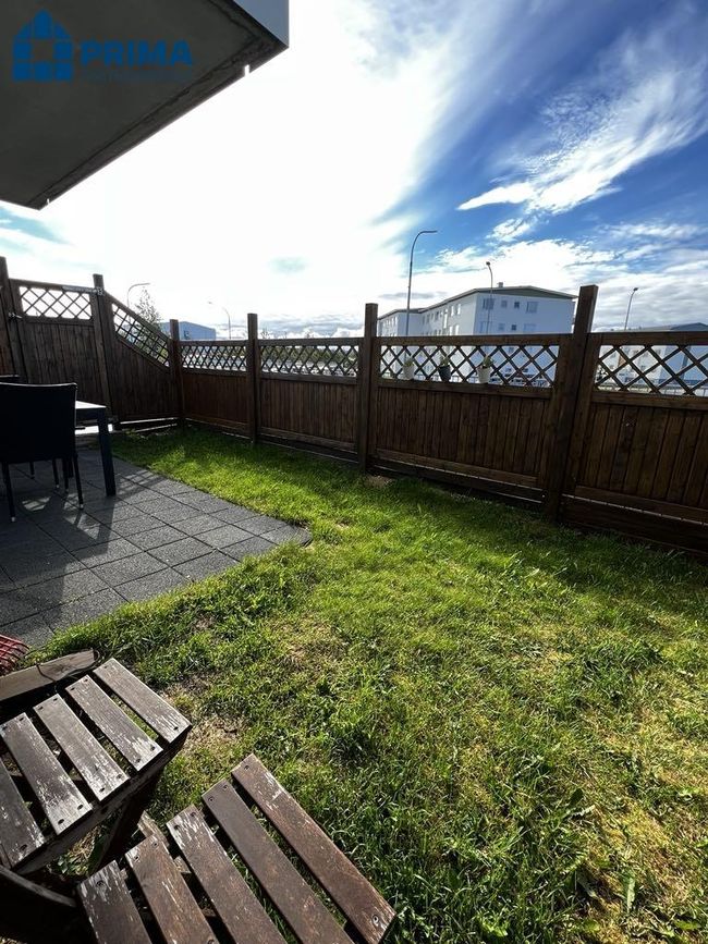 Flatahraun 1, 220 Hafnarfjörður