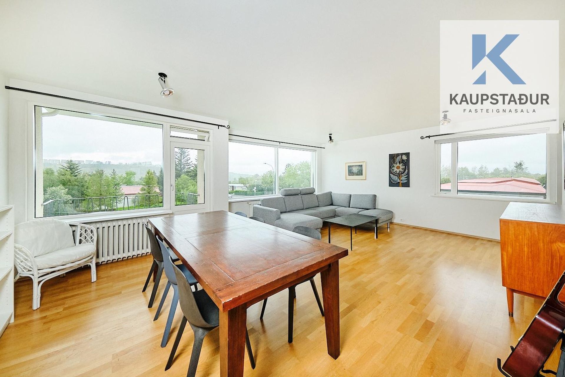 Hraunbær 6, 110 Reykjavík