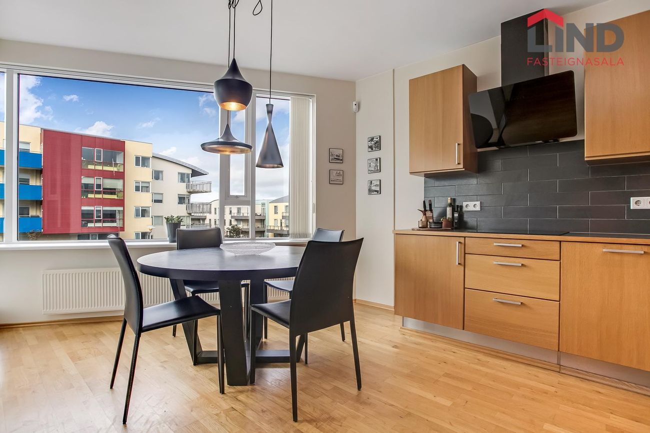 Norðurbrú 6, 210 Garðabær