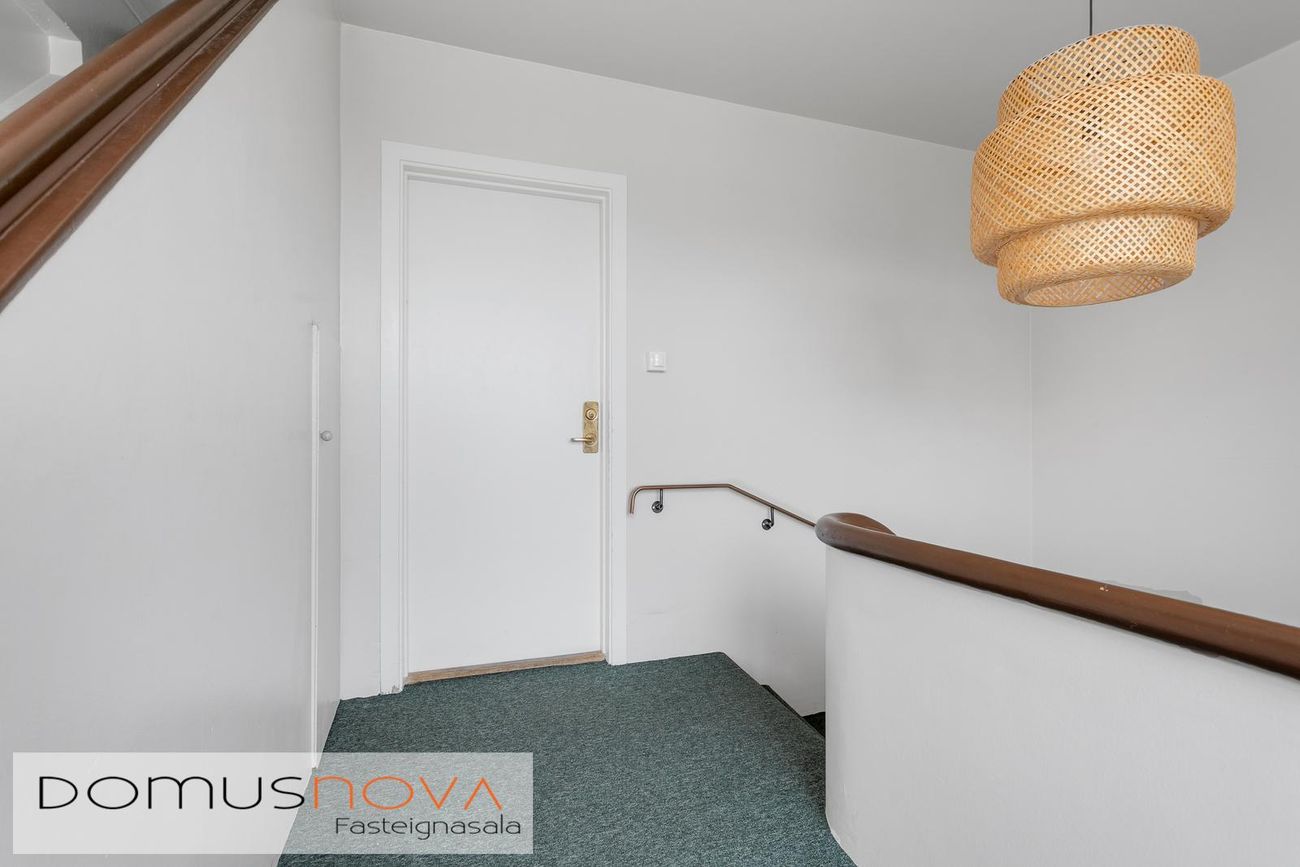 Drápuhlíð 24, 105 Reykjavík