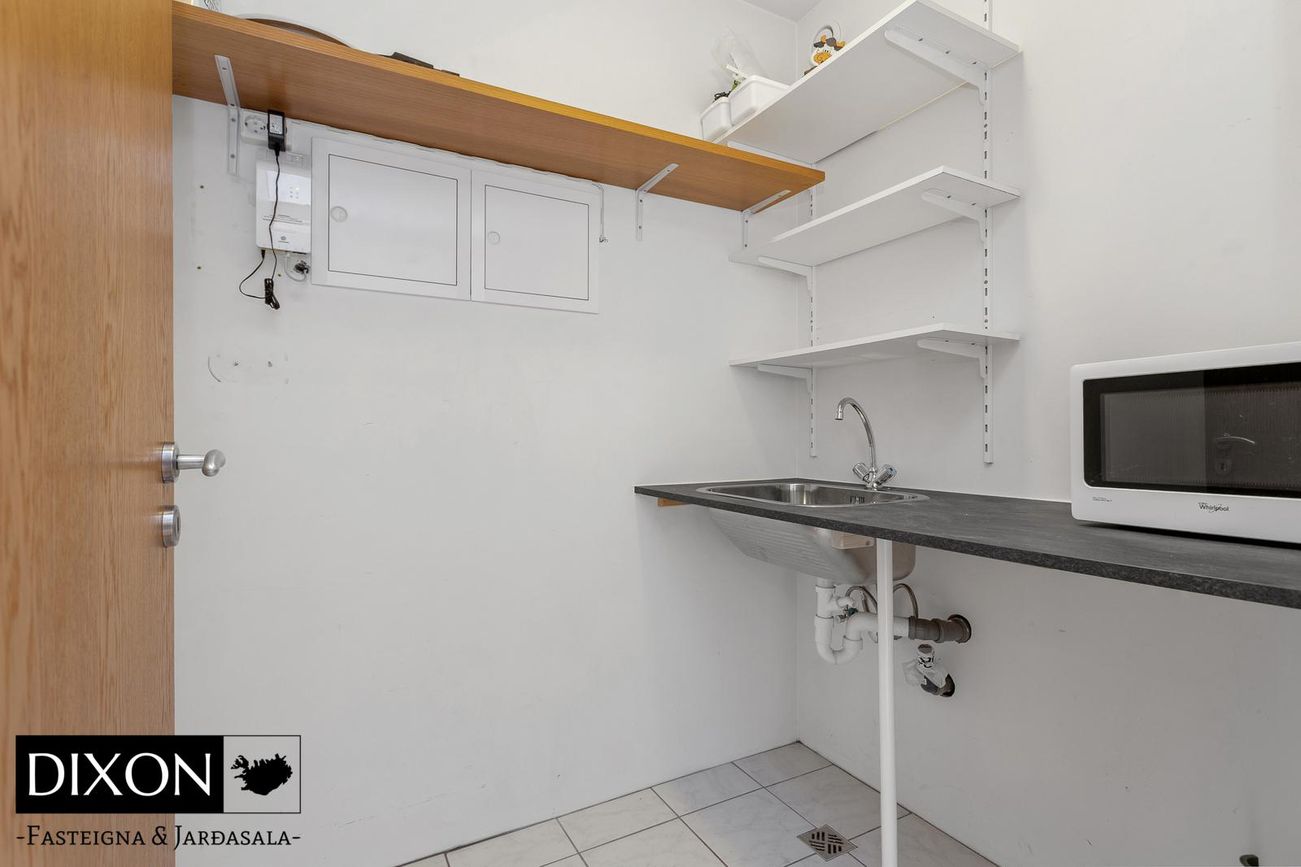 Þórðarsveigur 16, 113 Reykjavík