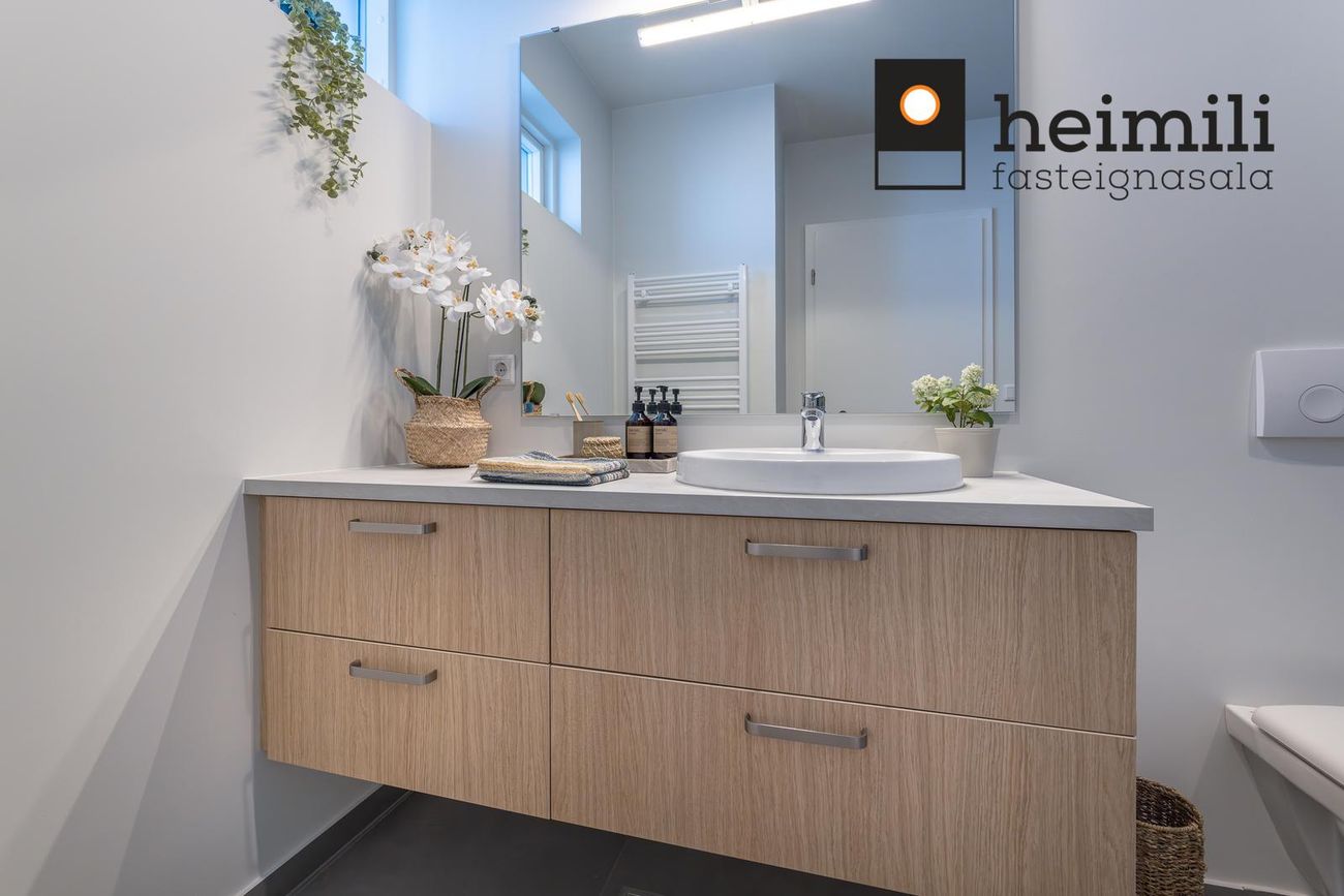 Suðurhella 16 - 0206, 221 Hafnarfjörður