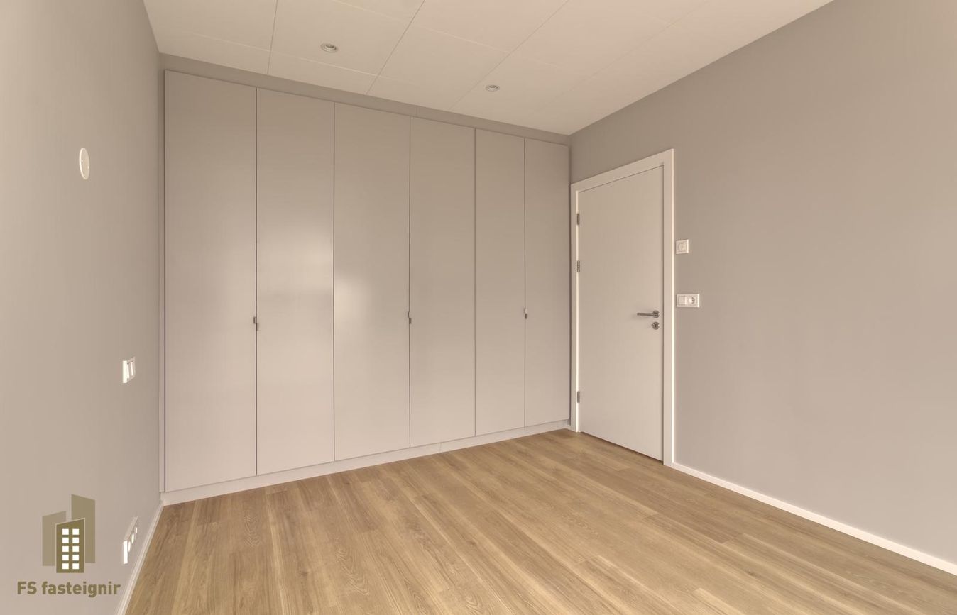 Lækjarmói 8, 603 Akureyri
