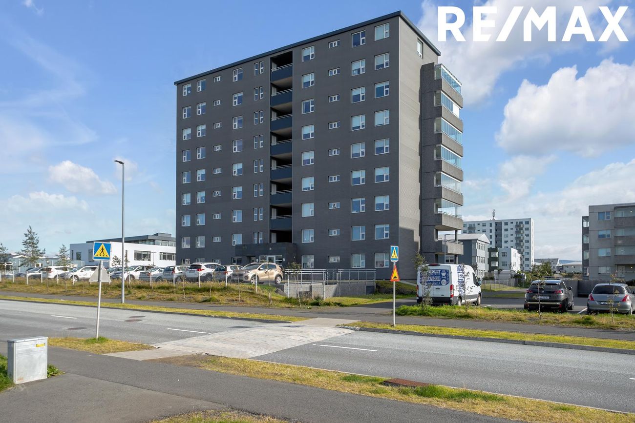 Drekavellir 18, 221 Hafnarfjörður