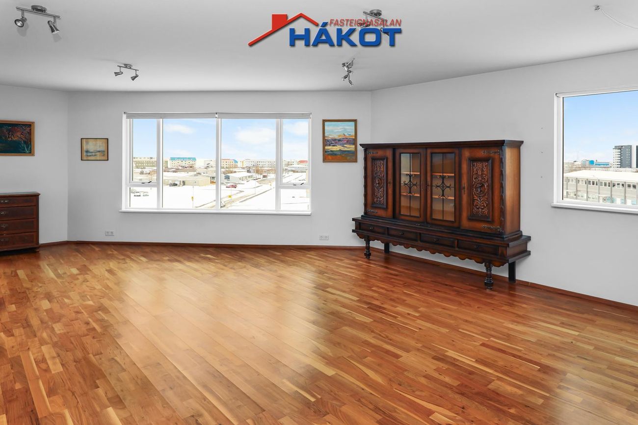 Hagaflöt 11 - 0504, 300 Akranes