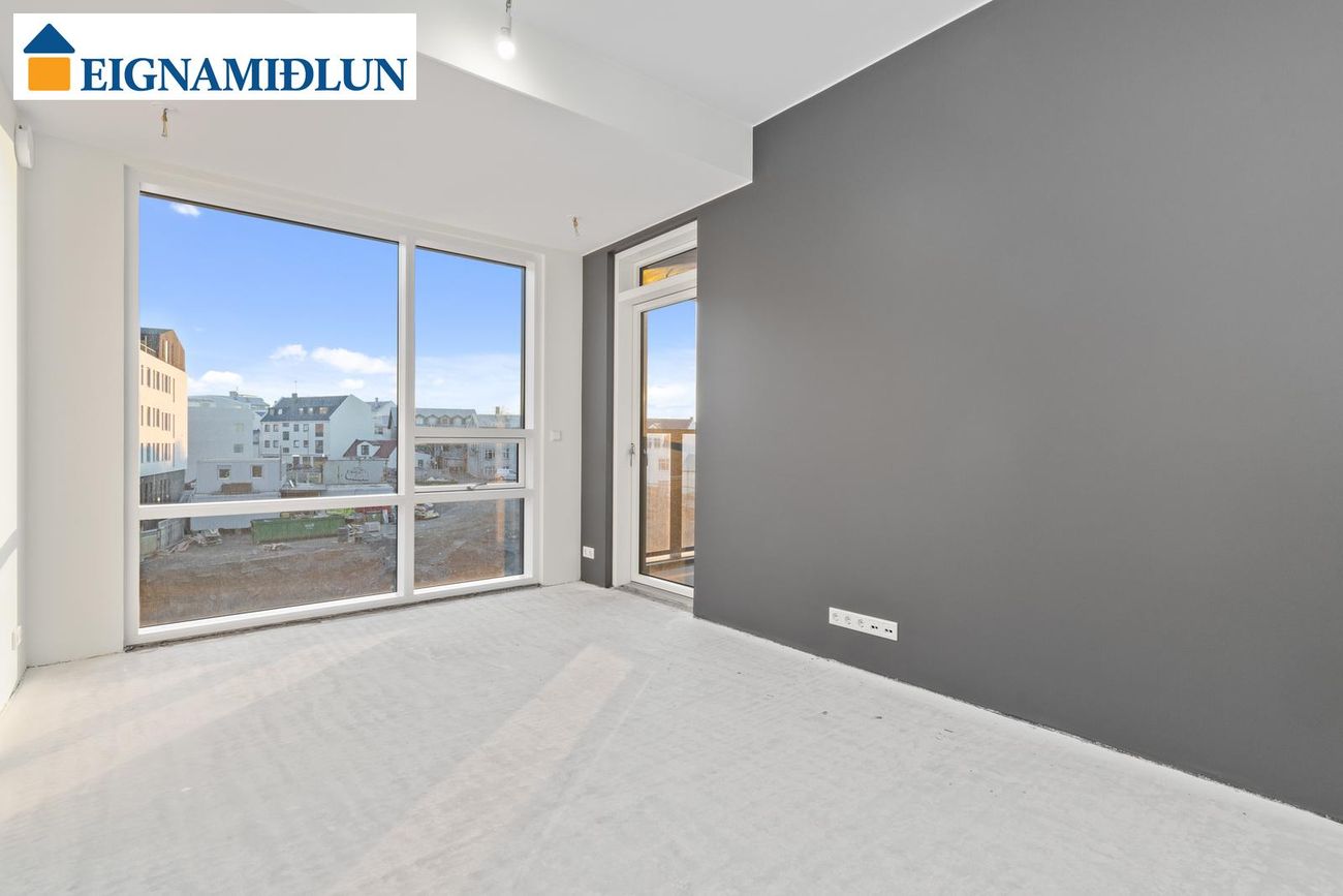 Ánanaust 3, 101 Reykjavík