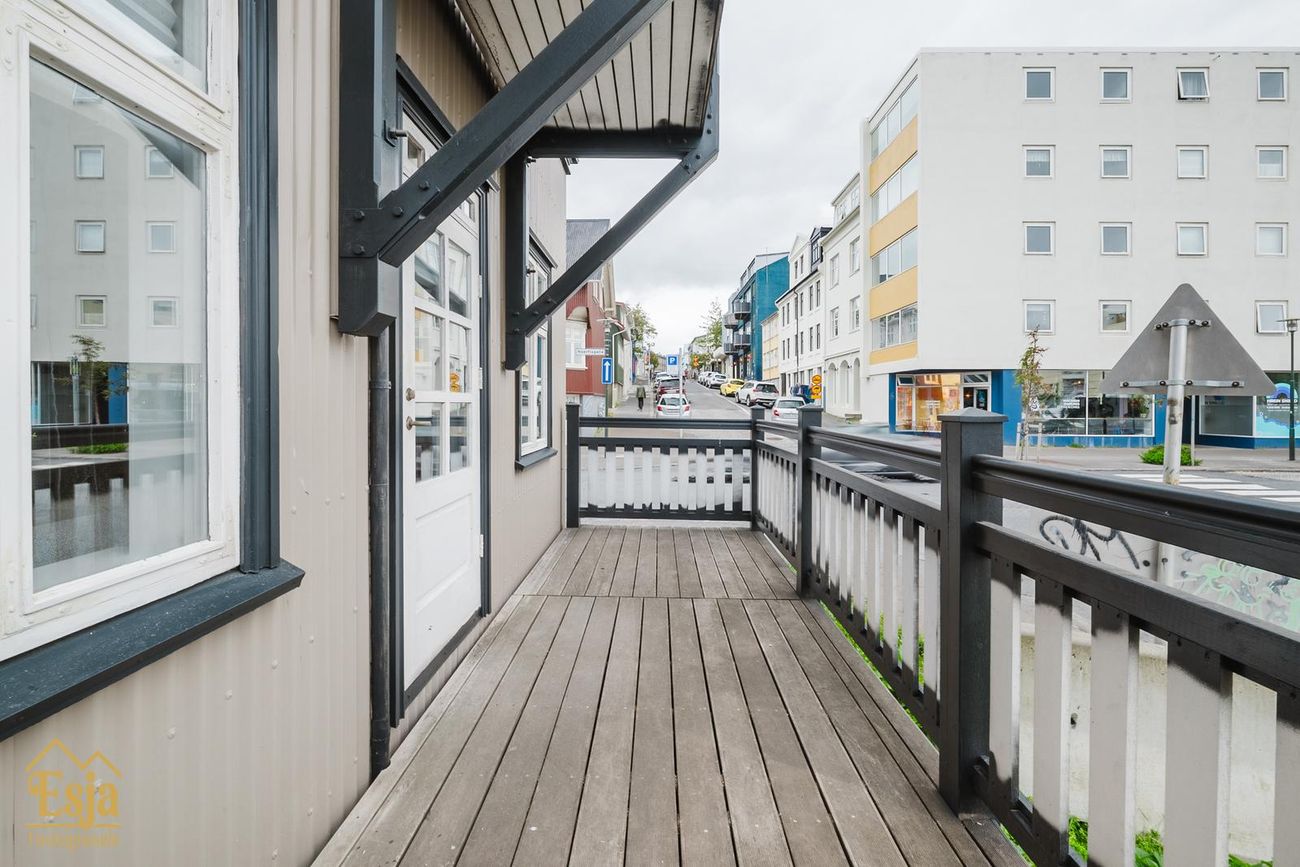 Hverfisgata 83, 101 Reykjavík