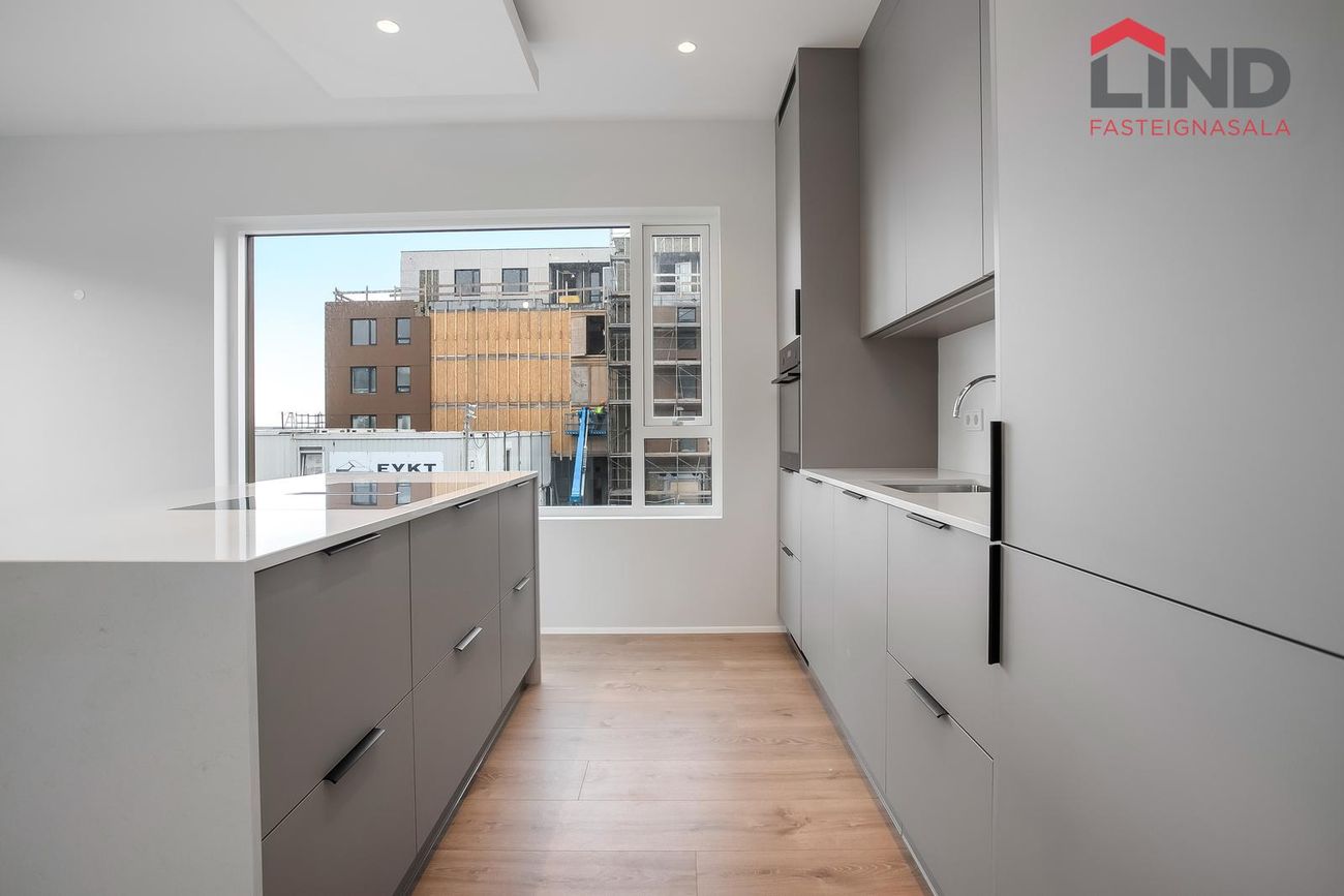 Áshamar 50 - 0201, 221 Hafnarfjörður