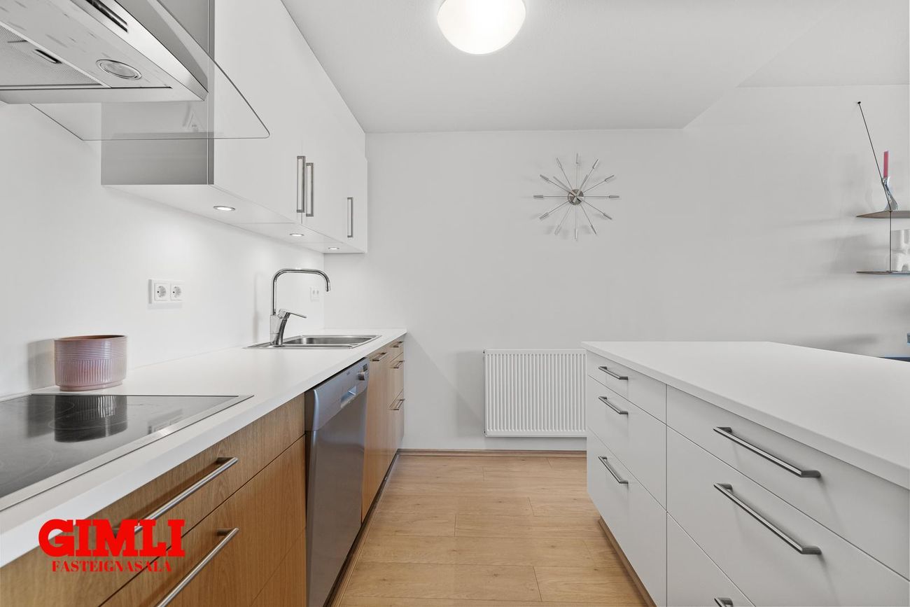 Naustavör 2, 200 Kópavogur