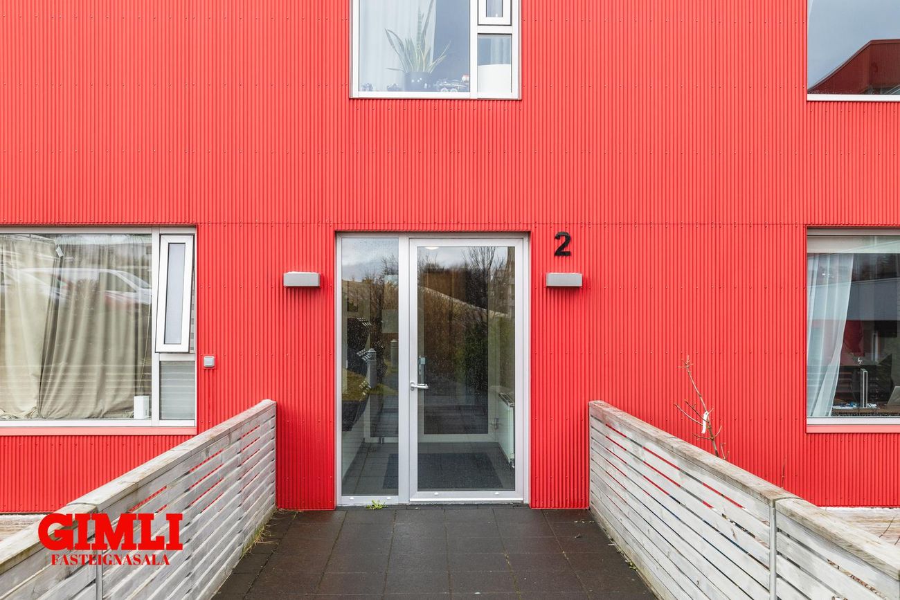 Naustavör 2, 200 Kópavogur