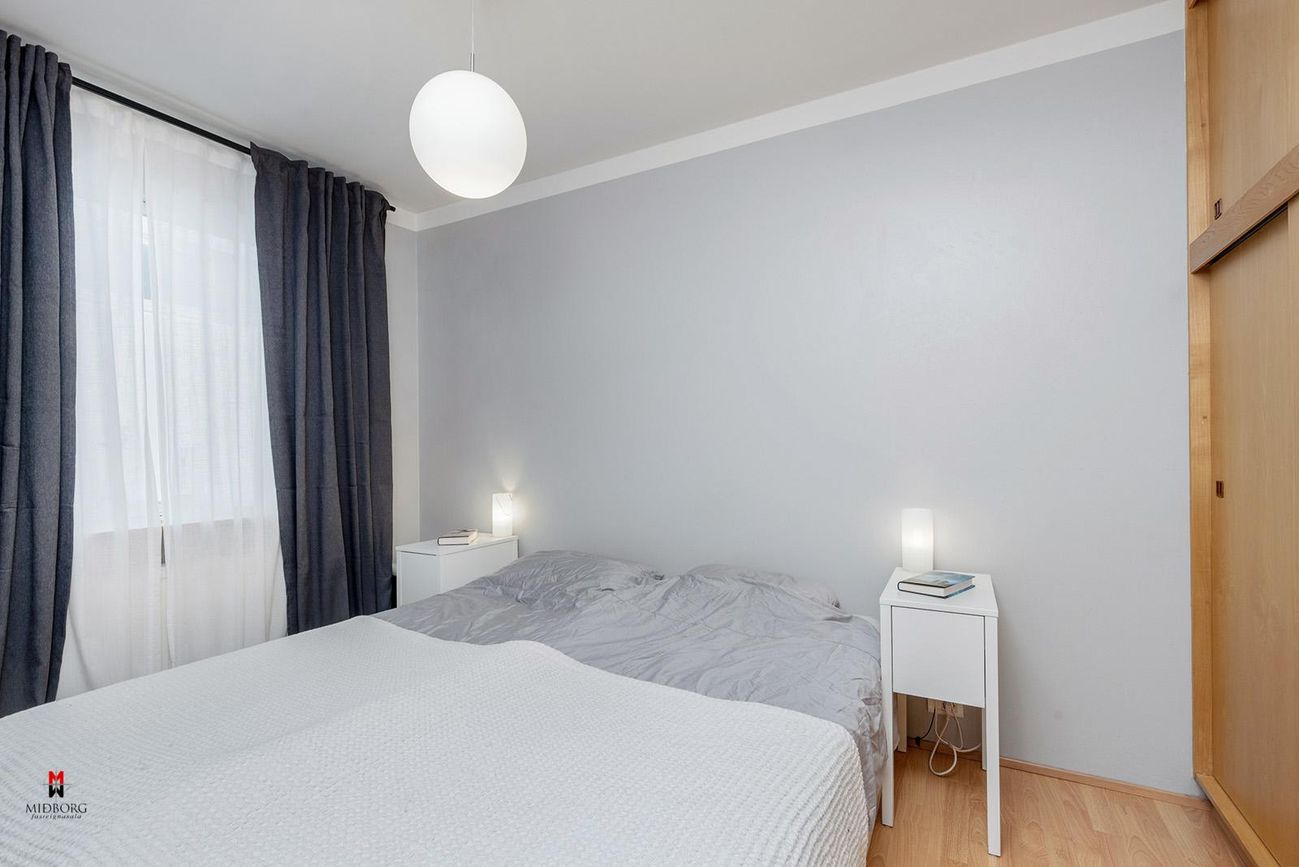 Hagamelur 52, 107 Reykjavík