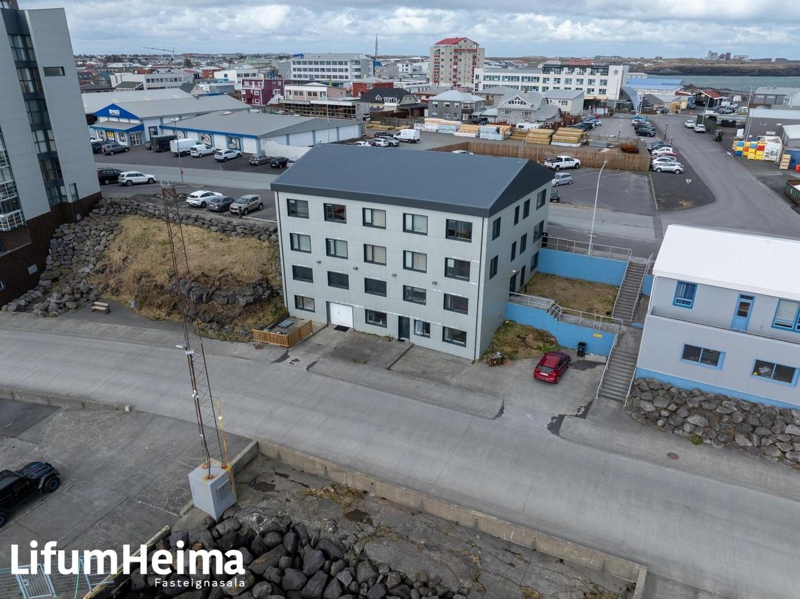 Víkurbraut 13 - 0101, 230 Reykjanesbær