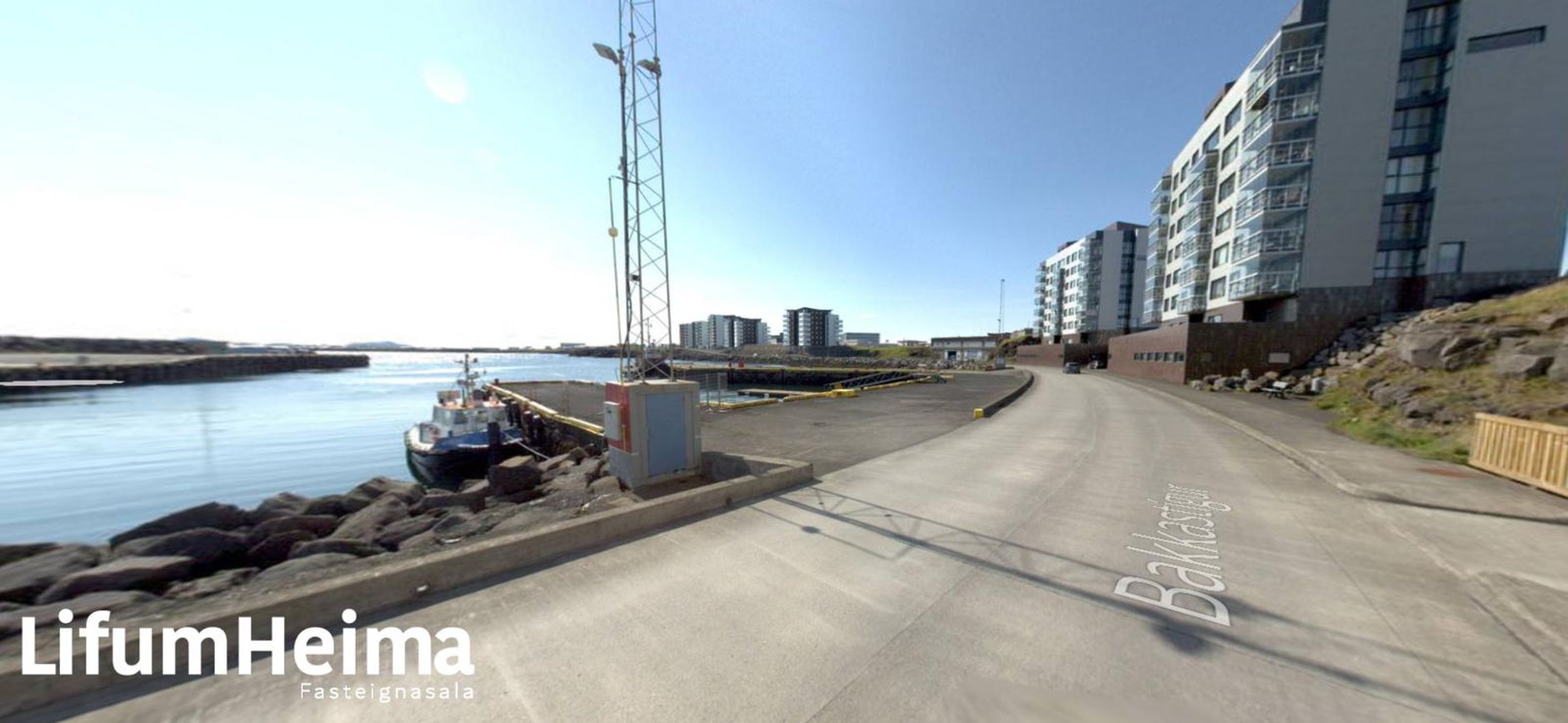 Víkurbraut 13 - 0101, 230 Reykjanesbær