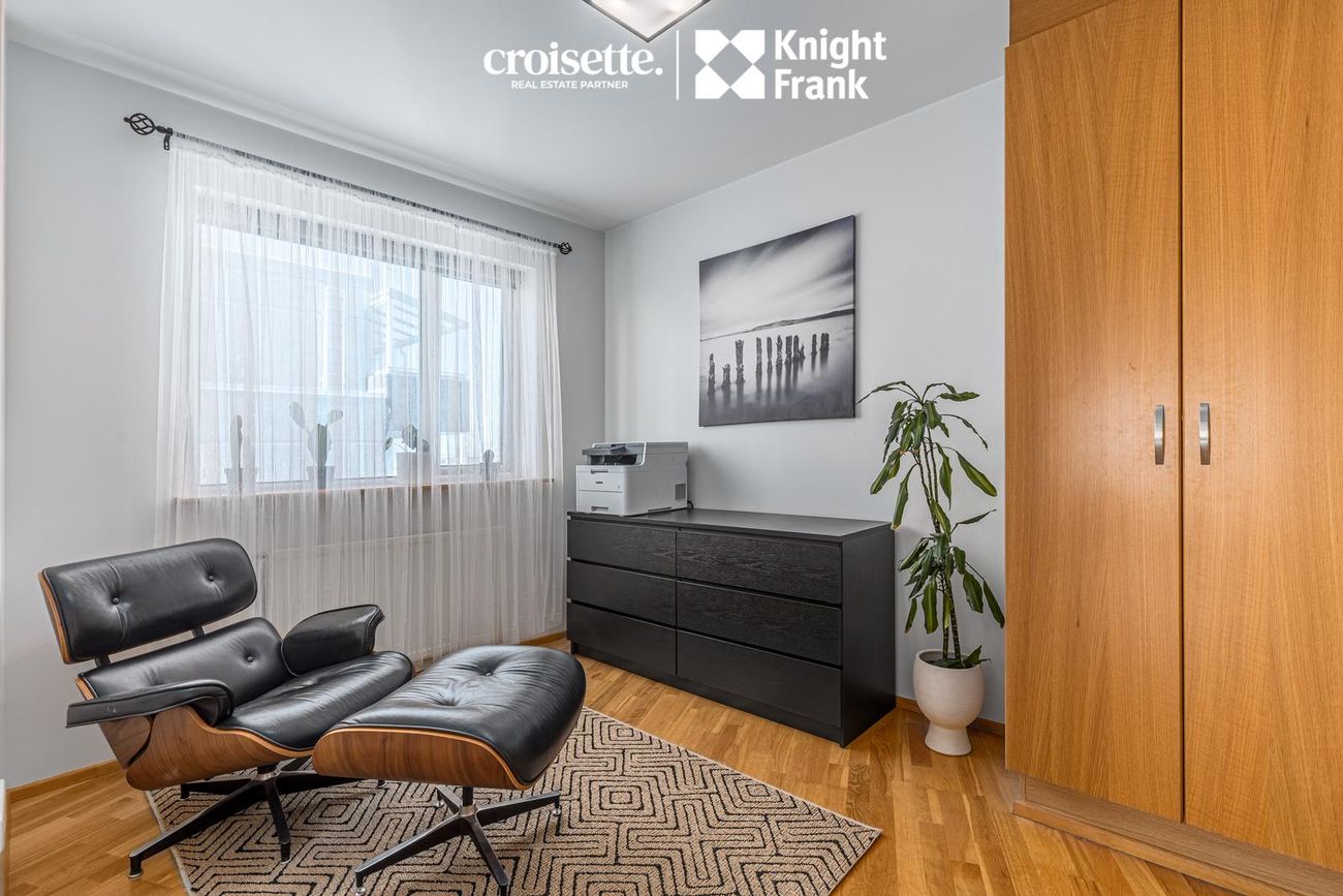 Flatahraun 1, 220 Hafnarfjörður