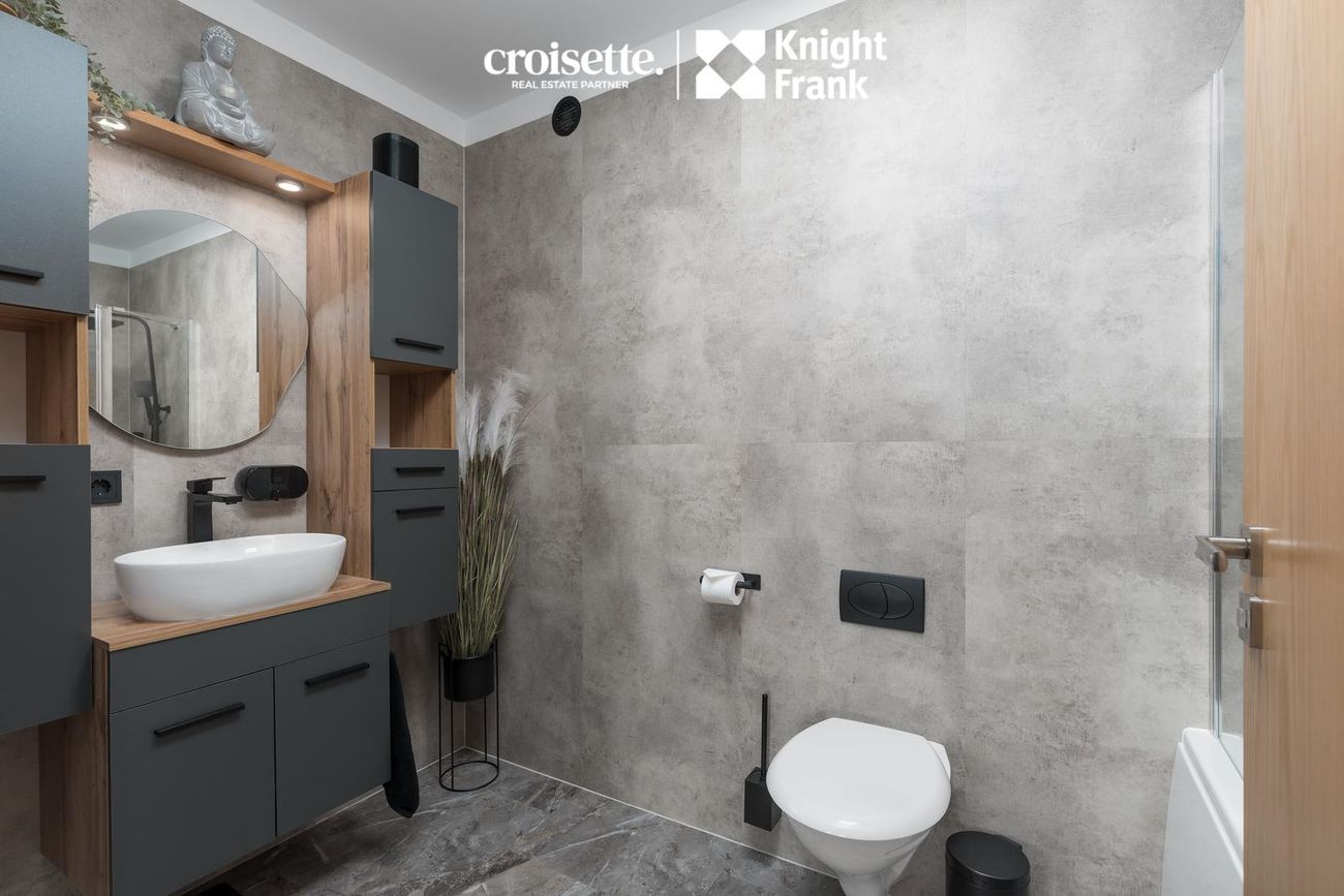 Flatahraun 1, 220 Hafnarfjörður