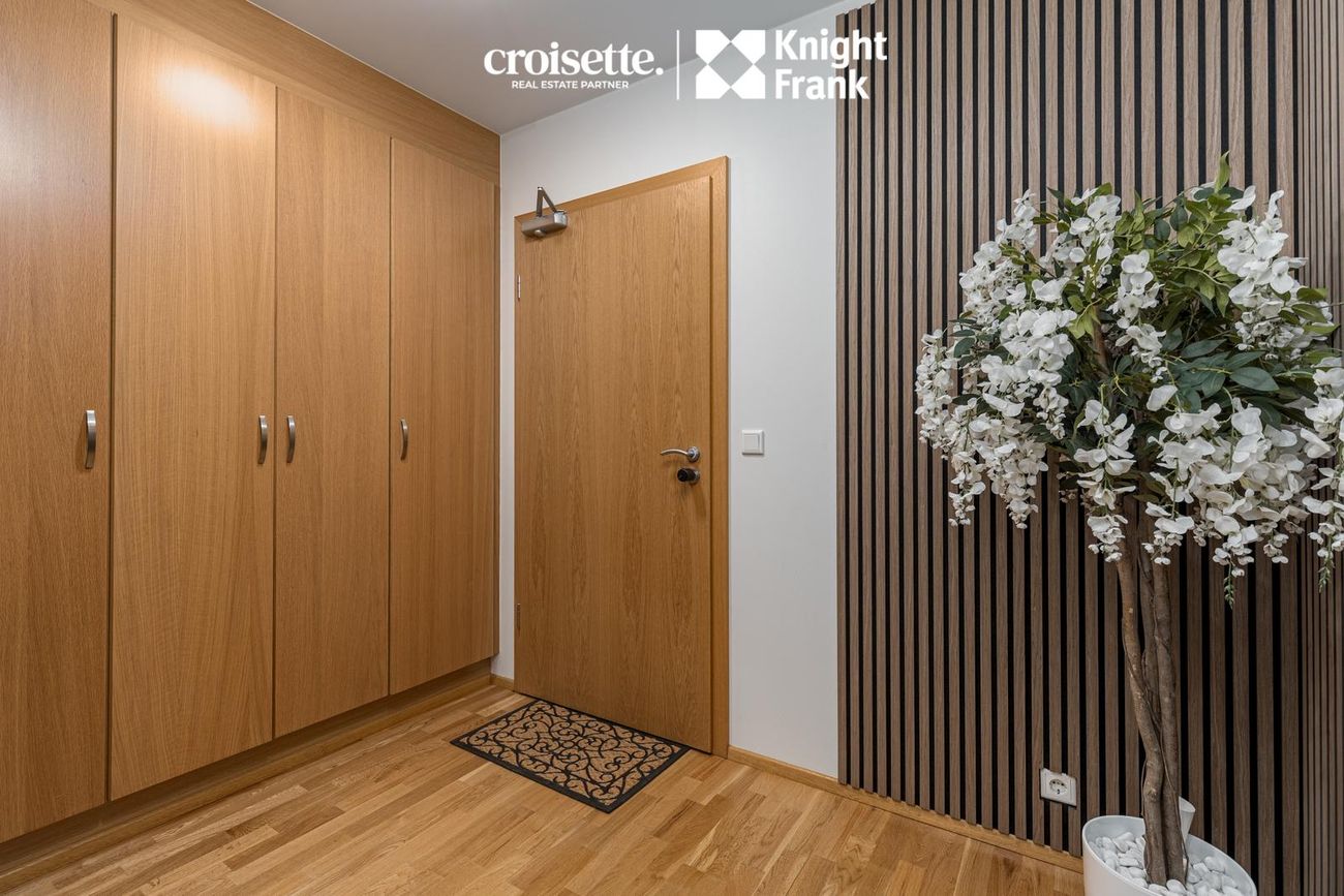 Flatahraun 1, 220 Hafnarfjörður