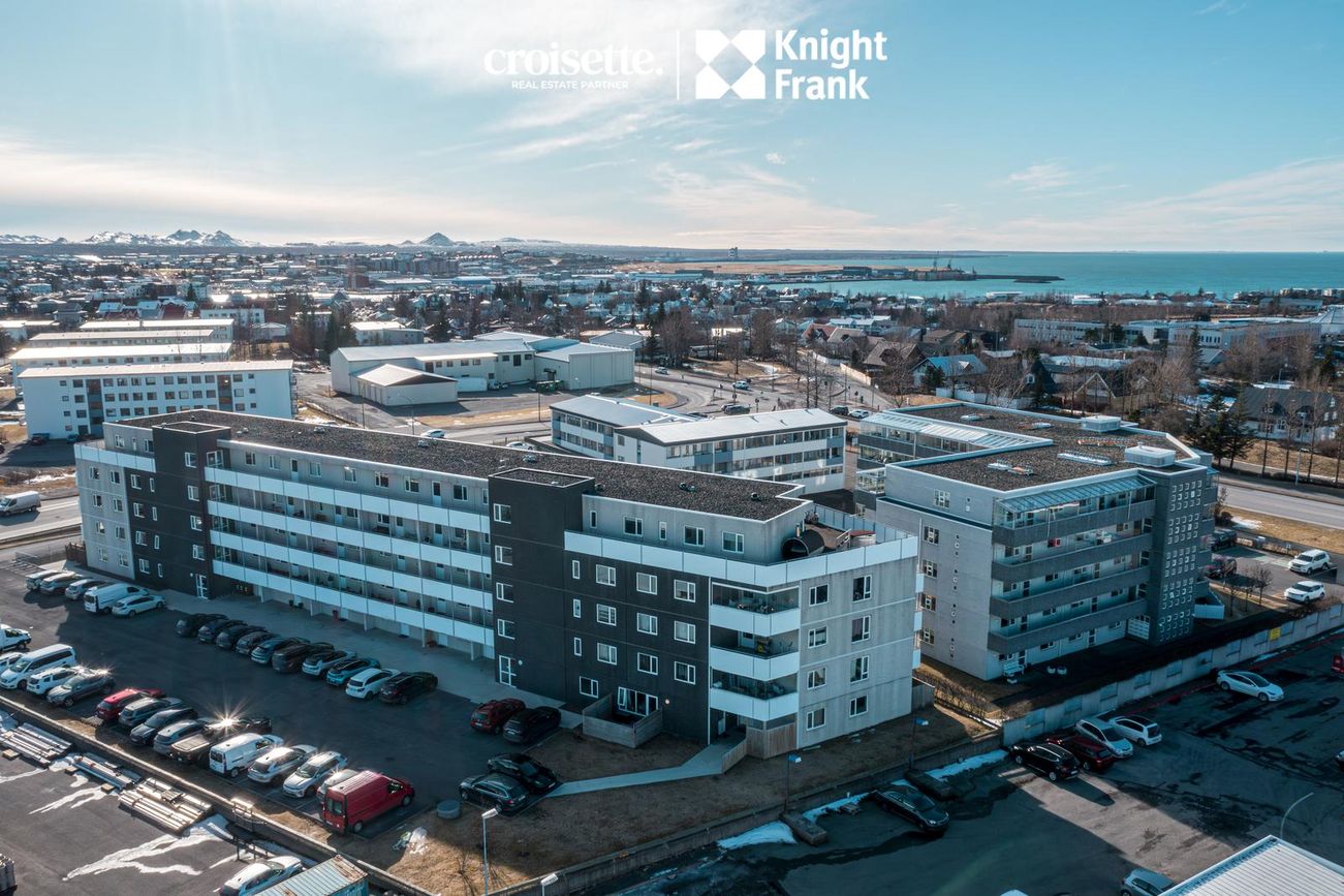 Flatahraun 1, 220 Hafnarfjörður