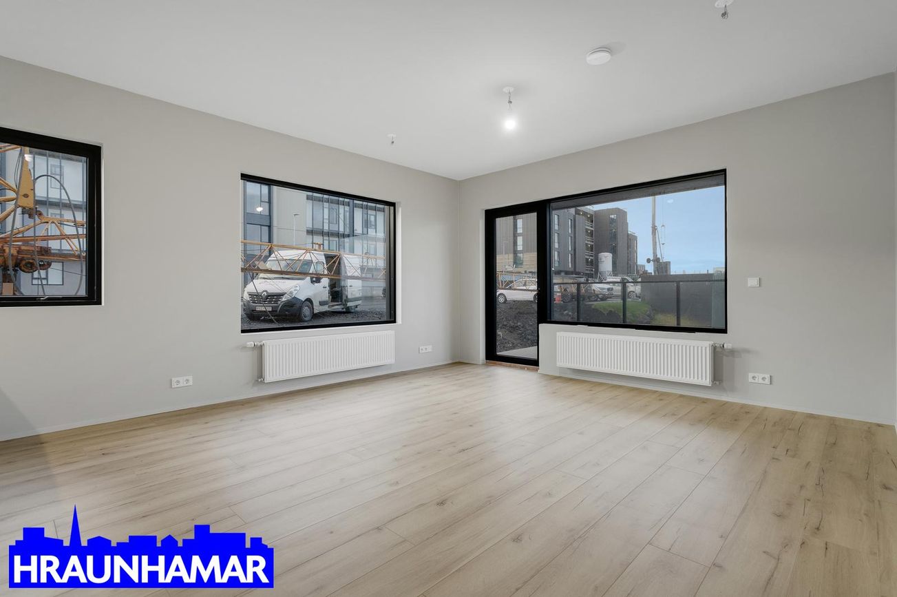 Lautargata 5 - 0102, 210 Garðabær