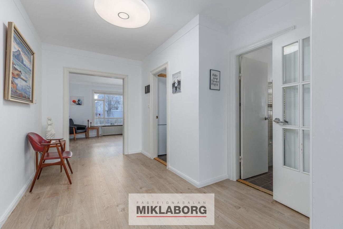 Drápuhlíð 30 - 0101, 105 Reykjavík