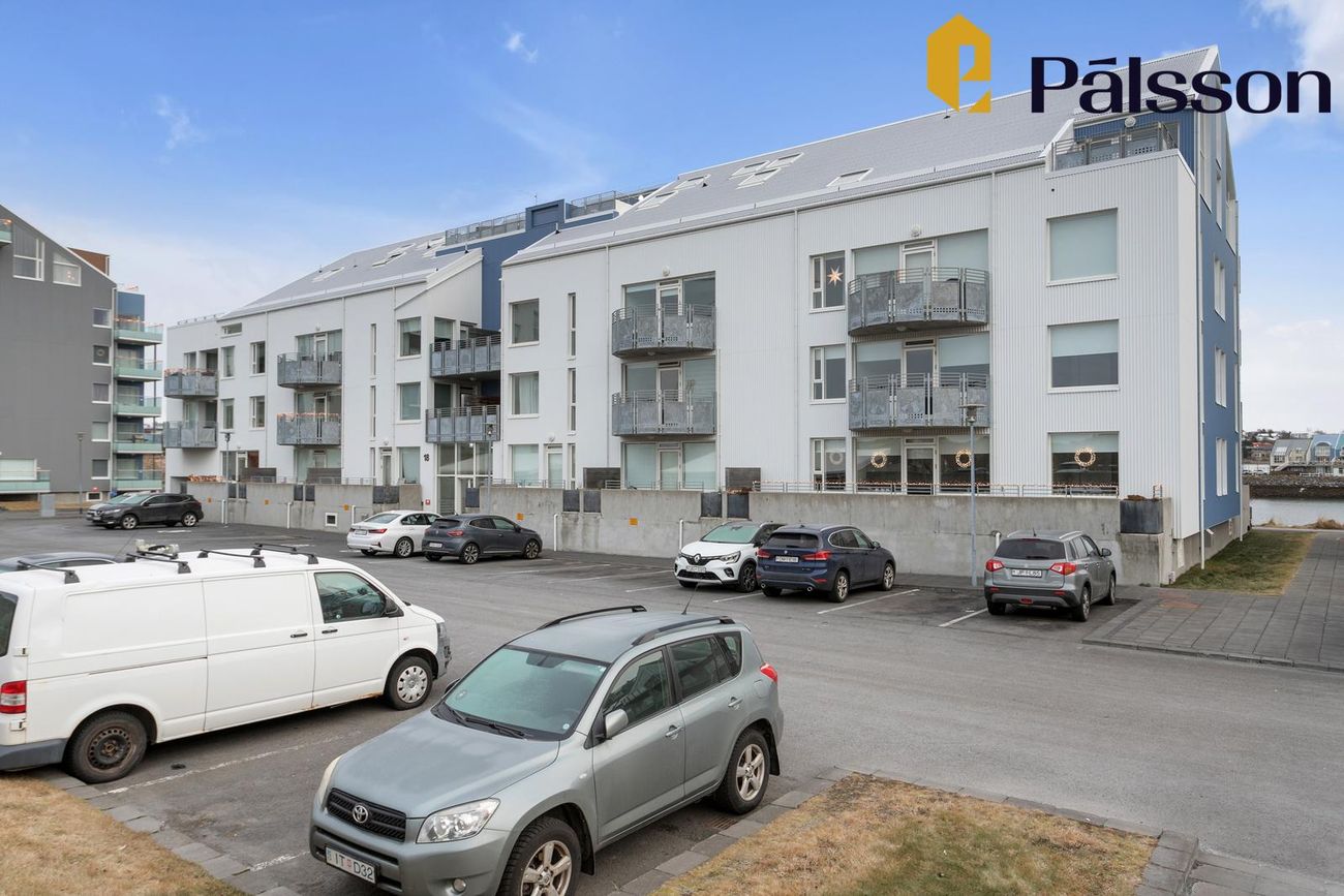 Tangabryggja 18, 110 Reykjavík