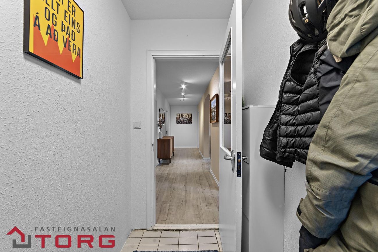 Kambsvegur 23 - 0101, 104 Reykjavík