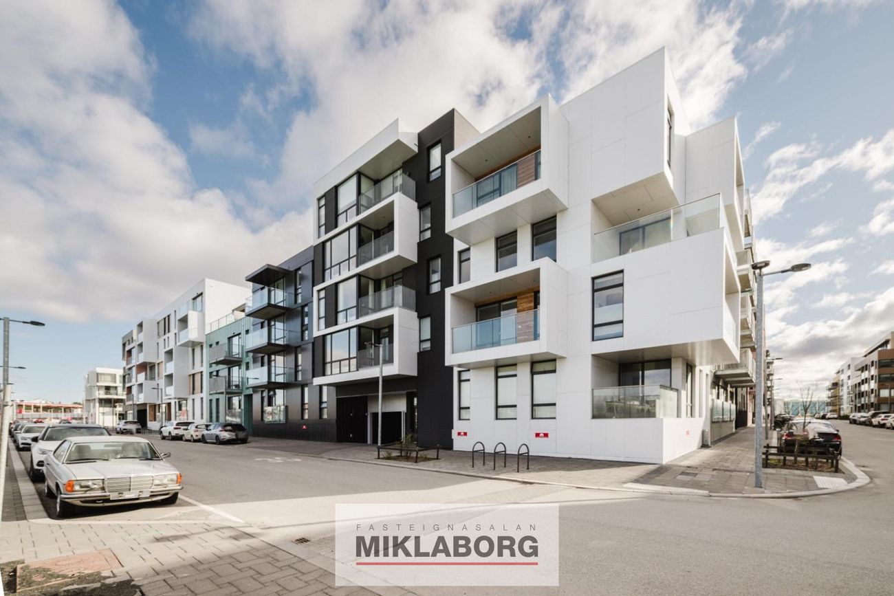 Valshlíð 10, 102 Reykjavík