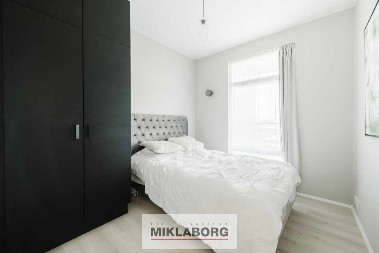 Valshlíð 10, 102 Reykjavík