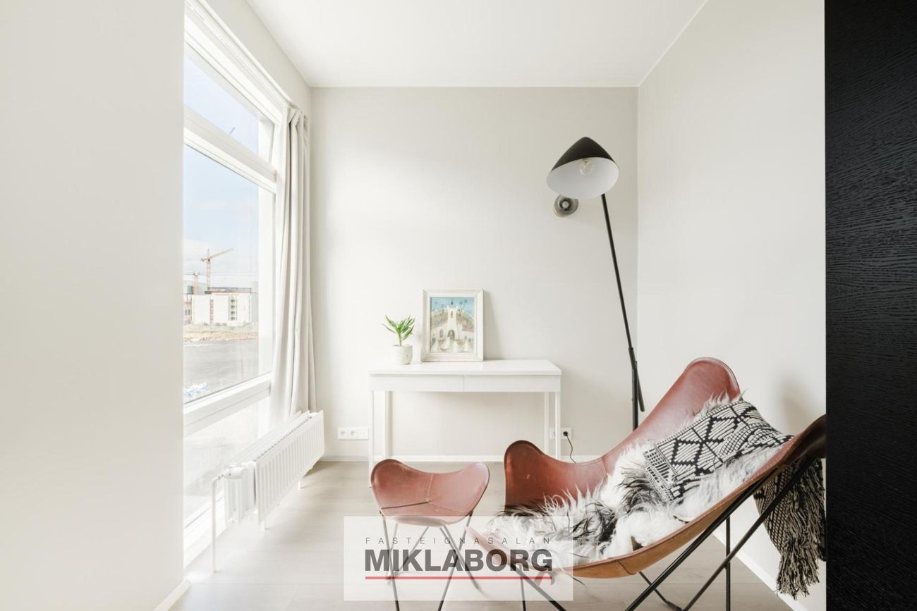 Valshlíð 10, 102 Reykjavík