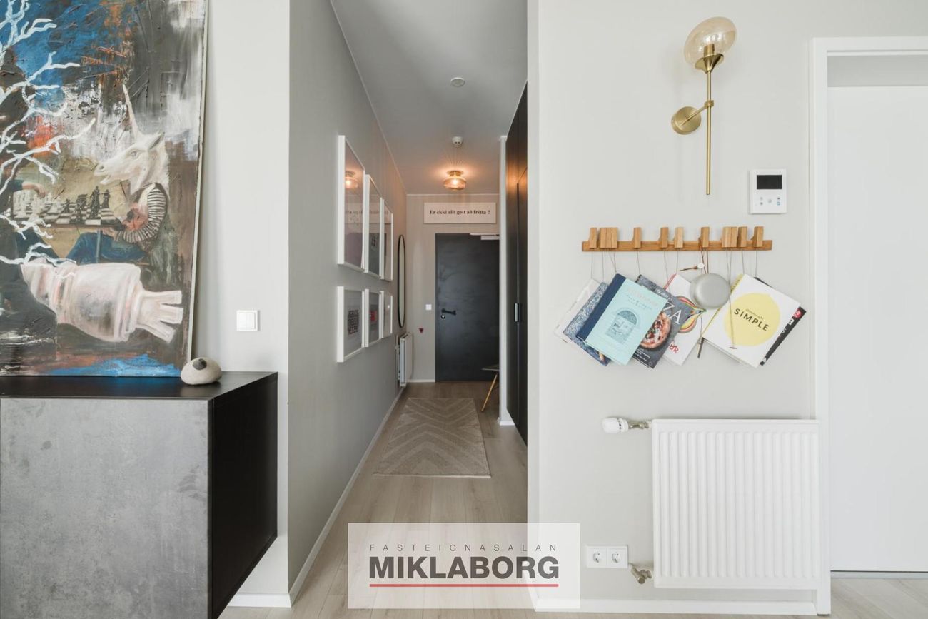 Valshlíð 10, 102 Reykjavík