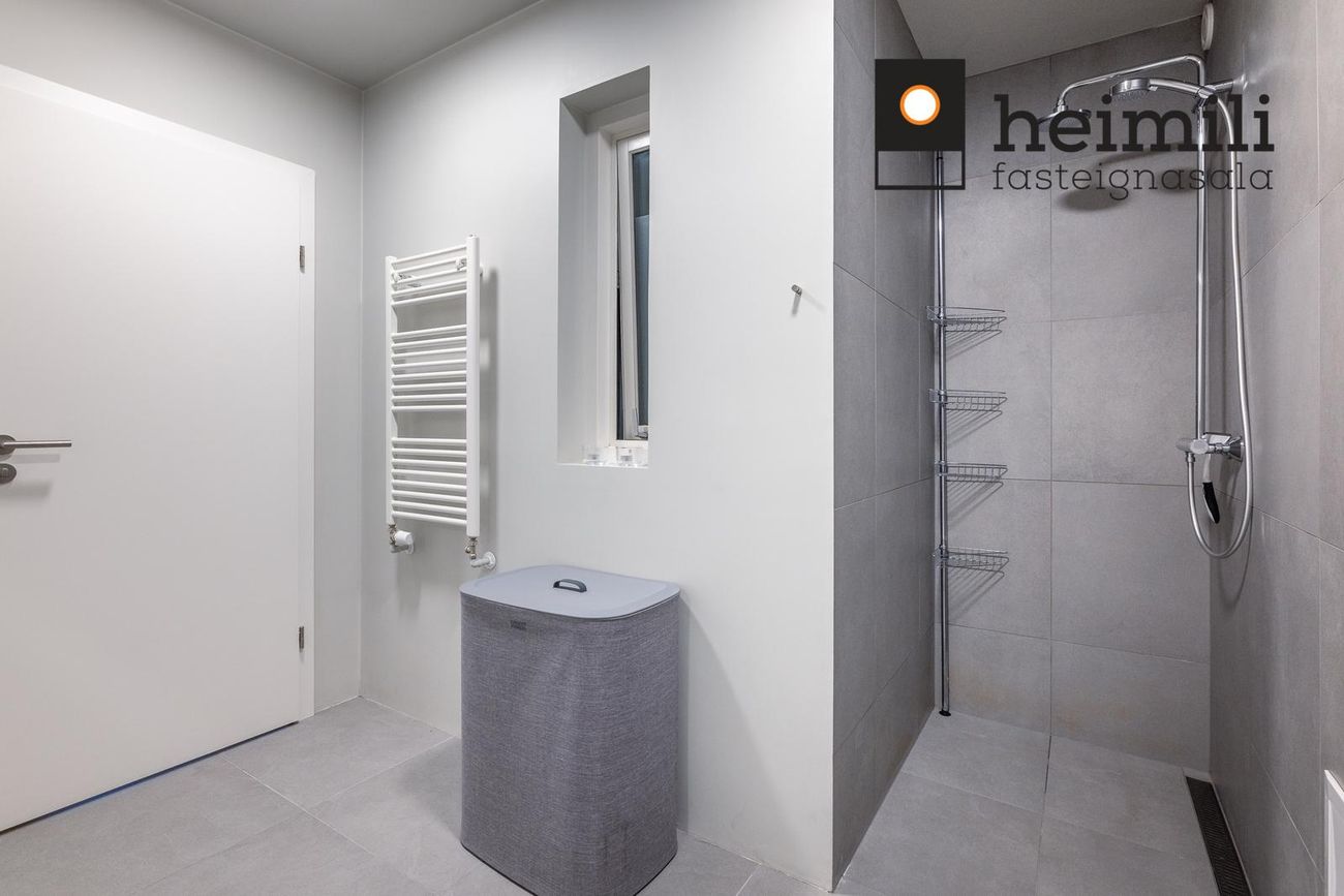 Hafnarbraut 12F - 0111, 200 Kópavogur