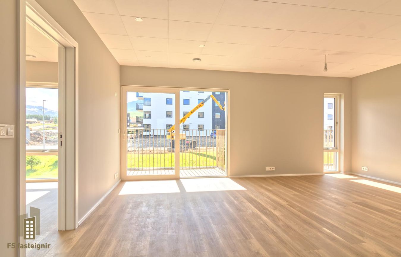 Lækjarmói 8, 603 Akureyri