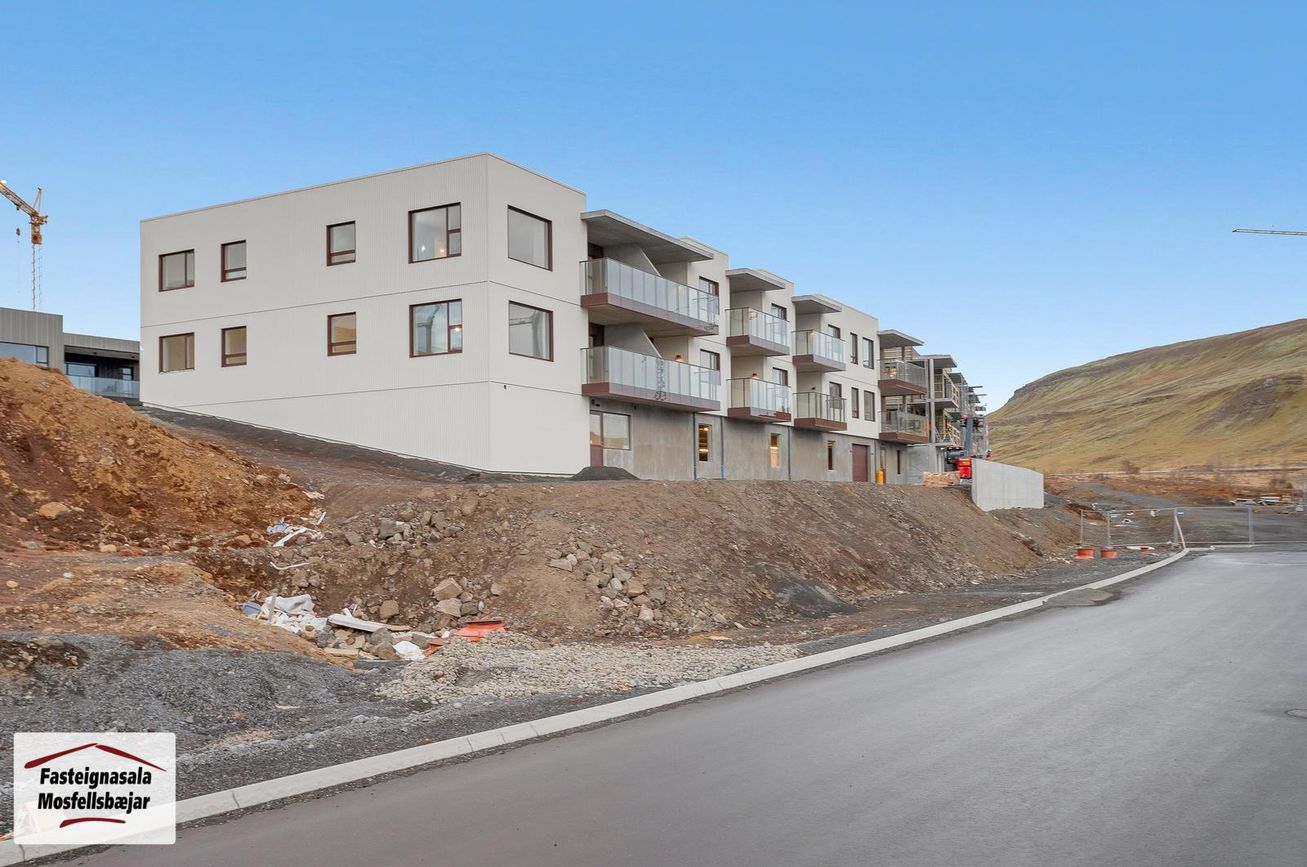 Úugata 6, 270 Mosfellsbær