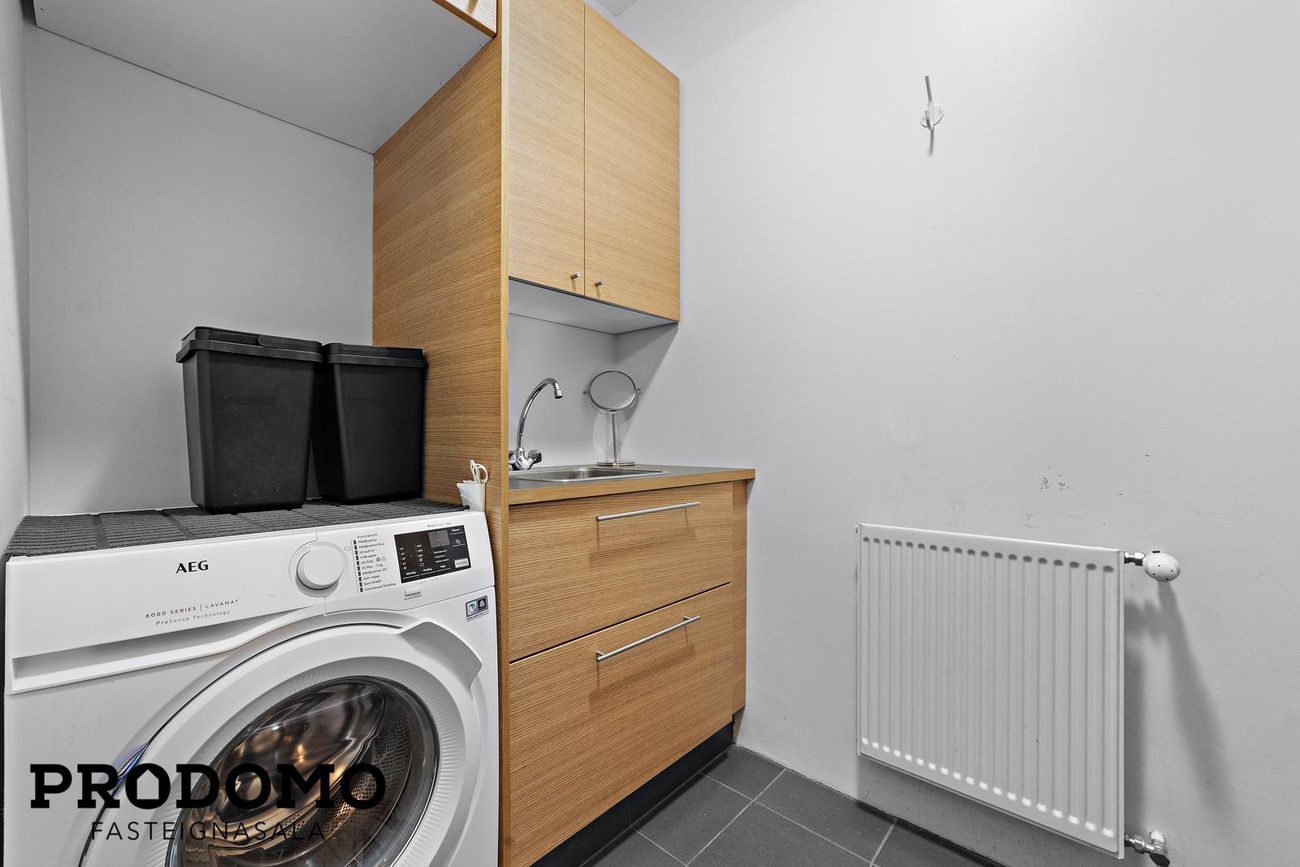 Krossmói 5, 260 Reykjanesbær