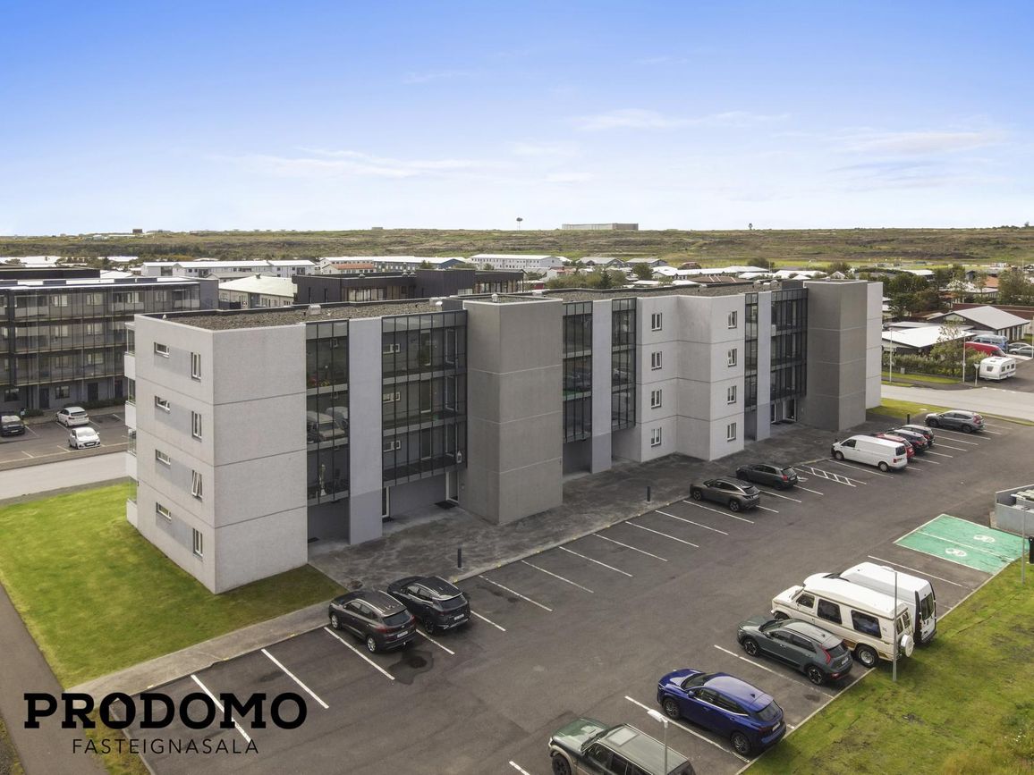 Krossmói 5, 260 Reykjanesbær