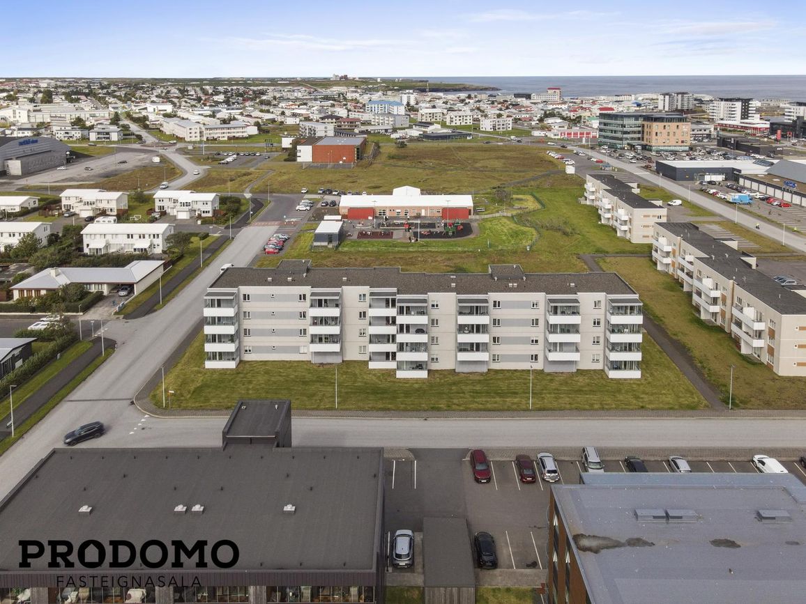 Krossmói 5, 260 Reykjanesbær