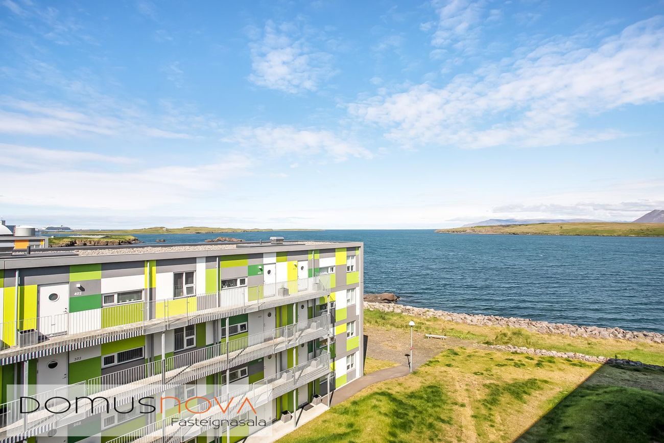 Jöfursbás 11C, 112 Reykjavík