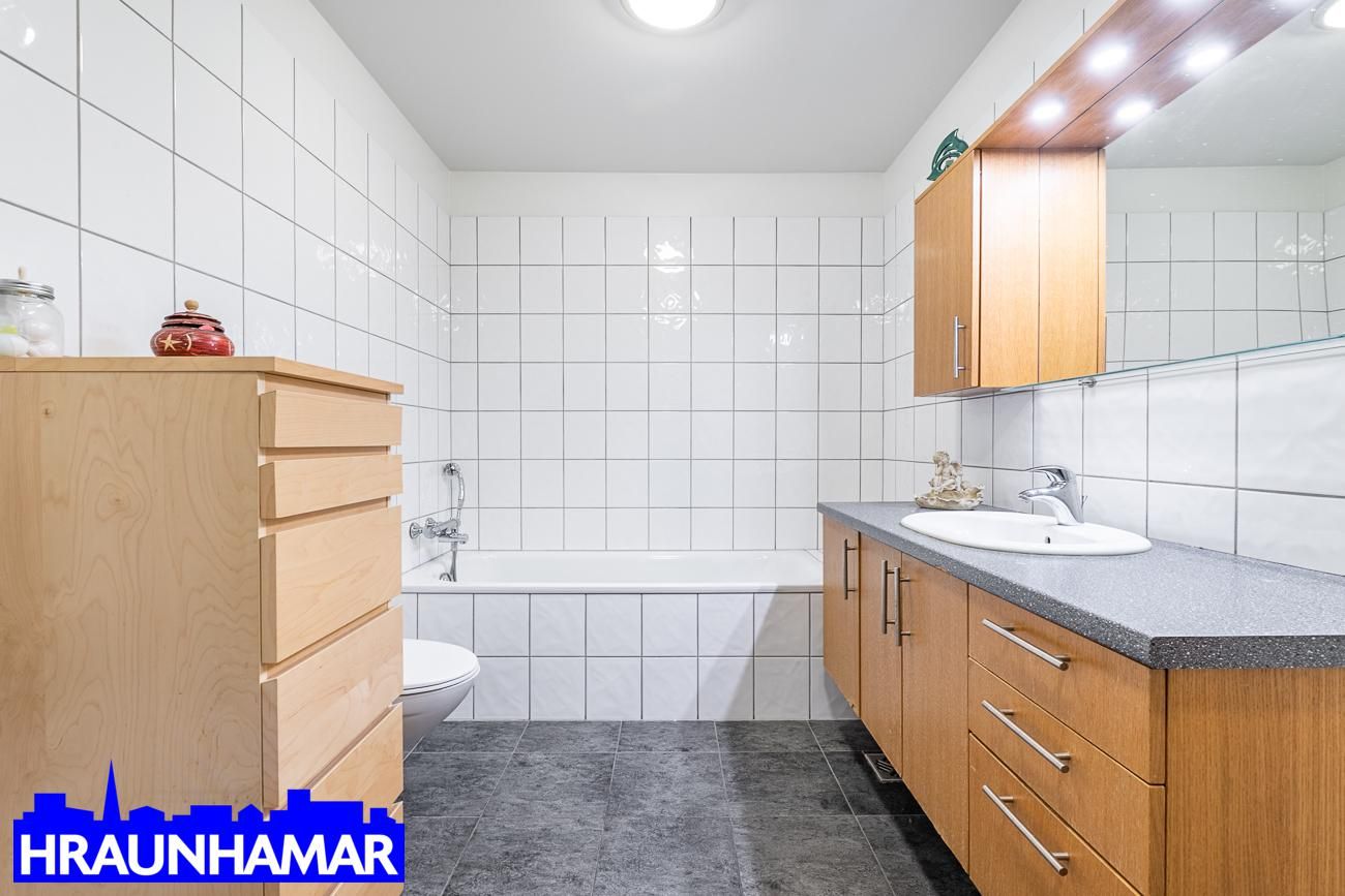 Berjavellir 3, 221 Hafnarfjörður