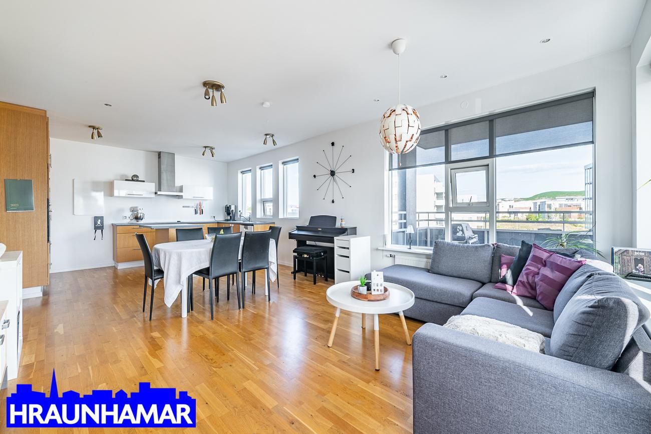 Berjavellir 3, 221 Hafnarfjörður