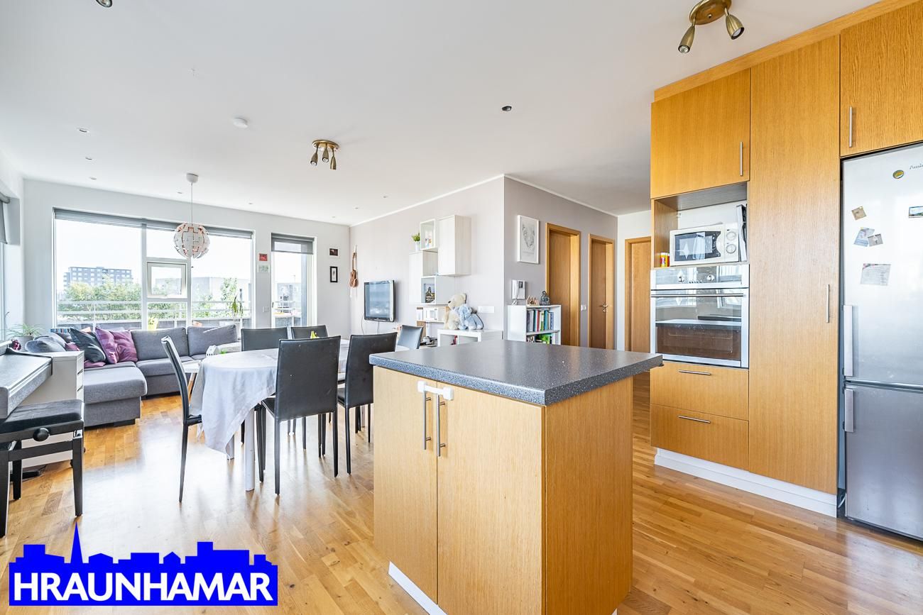 Berjavellir 3, 221 Hafnarfjörður