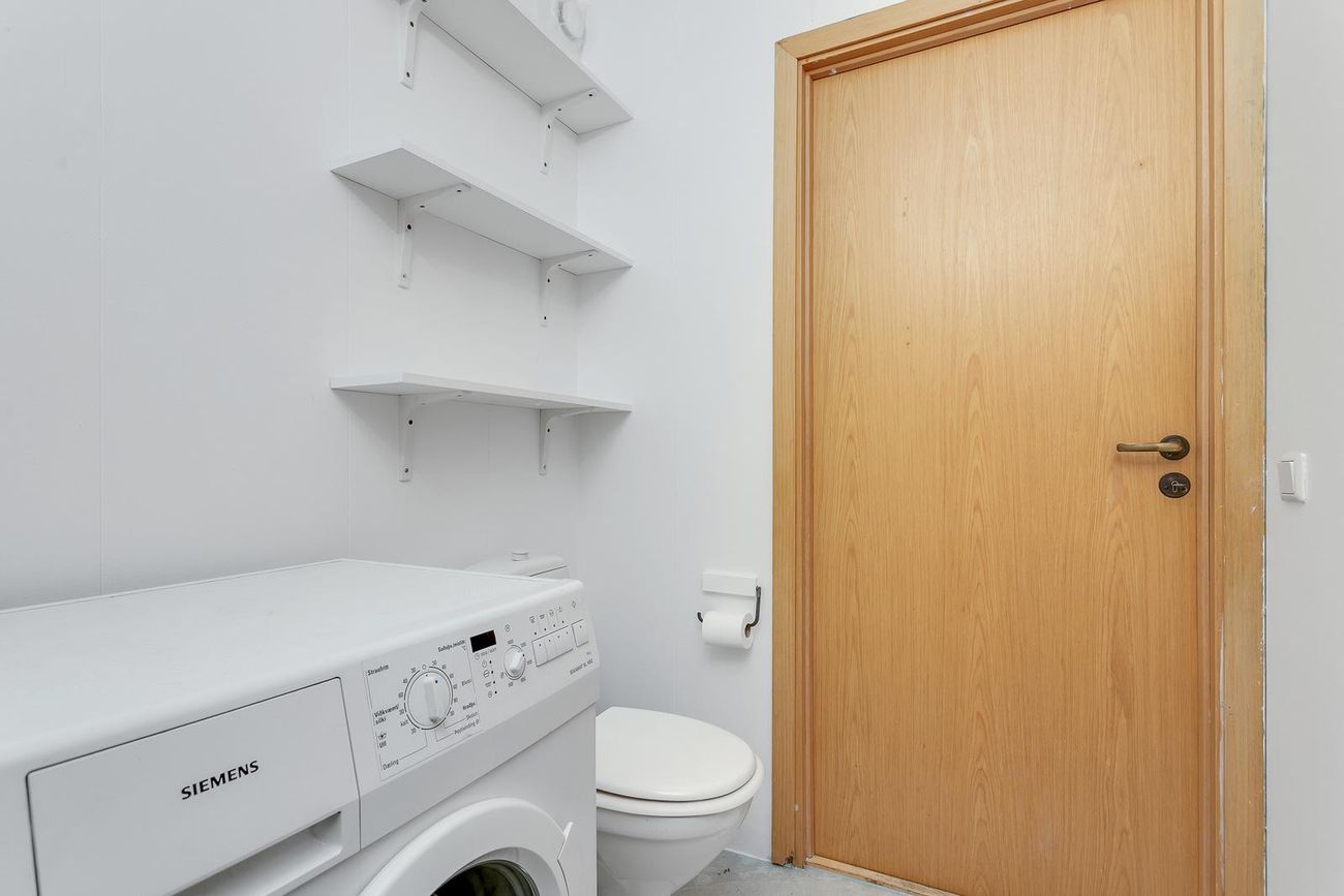 Vallarás 2, 110 Reykjavík