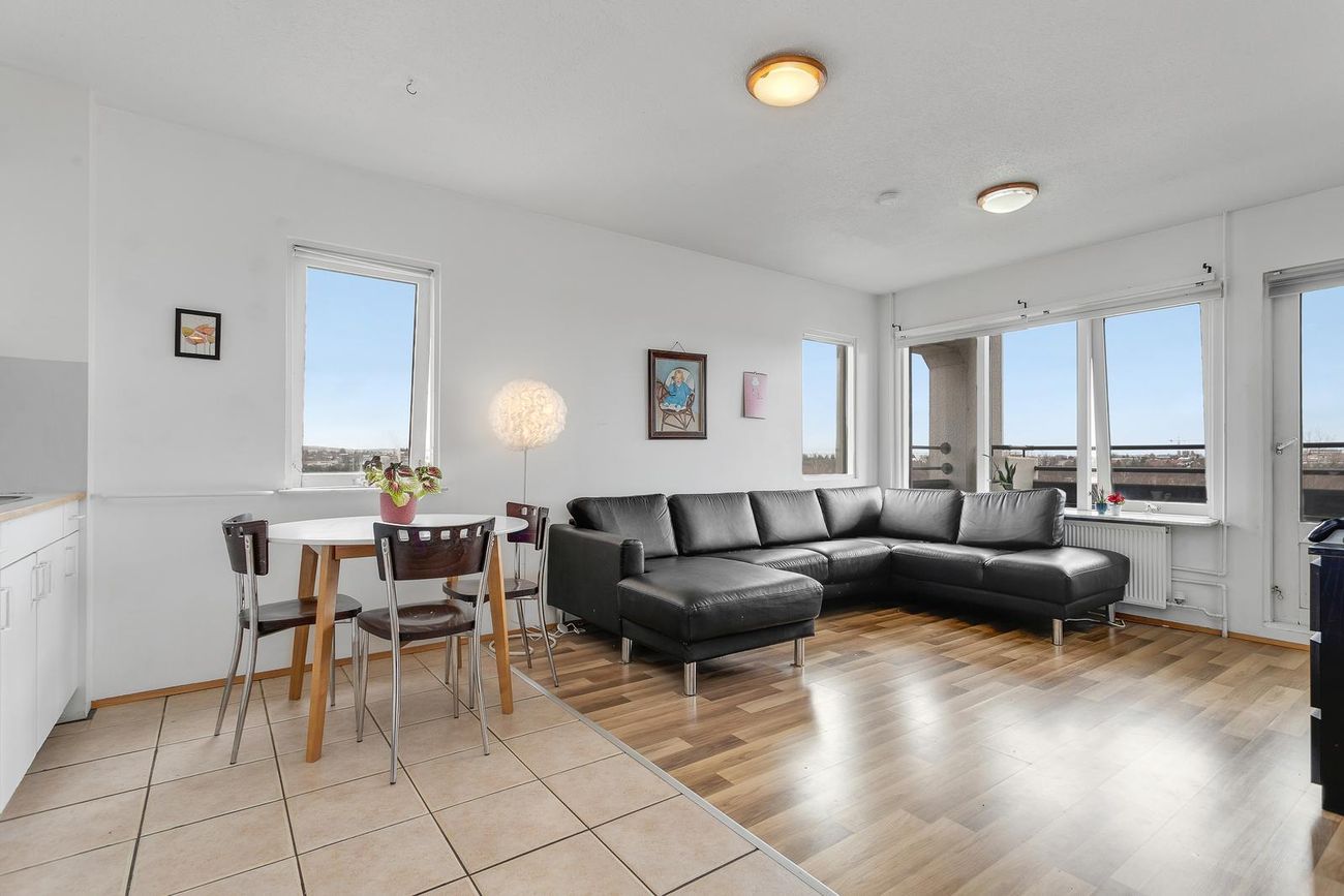 Vallarás 2, 110 Reykjavík