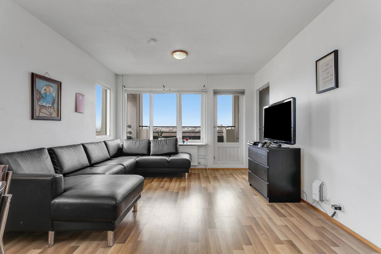 Vallarás 2, 110 Reykjavík
