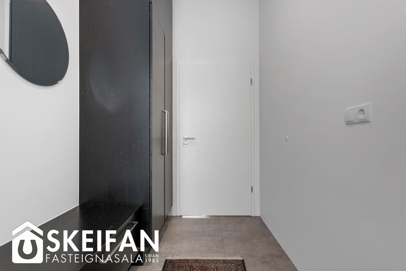 Grandavegur 42F, 107 Reykjavík