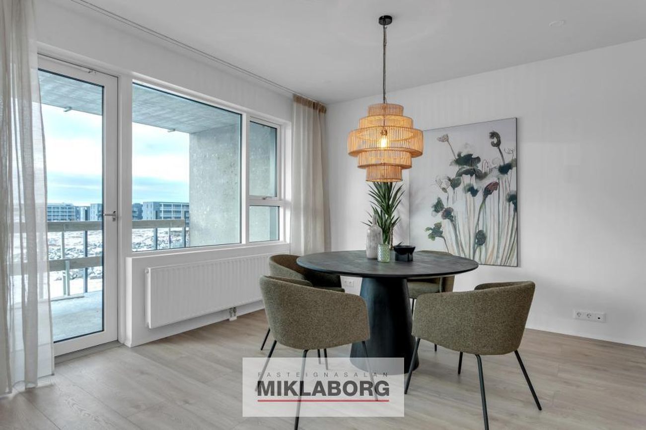 Hringhamar 21, 221 Hafnarfjörður