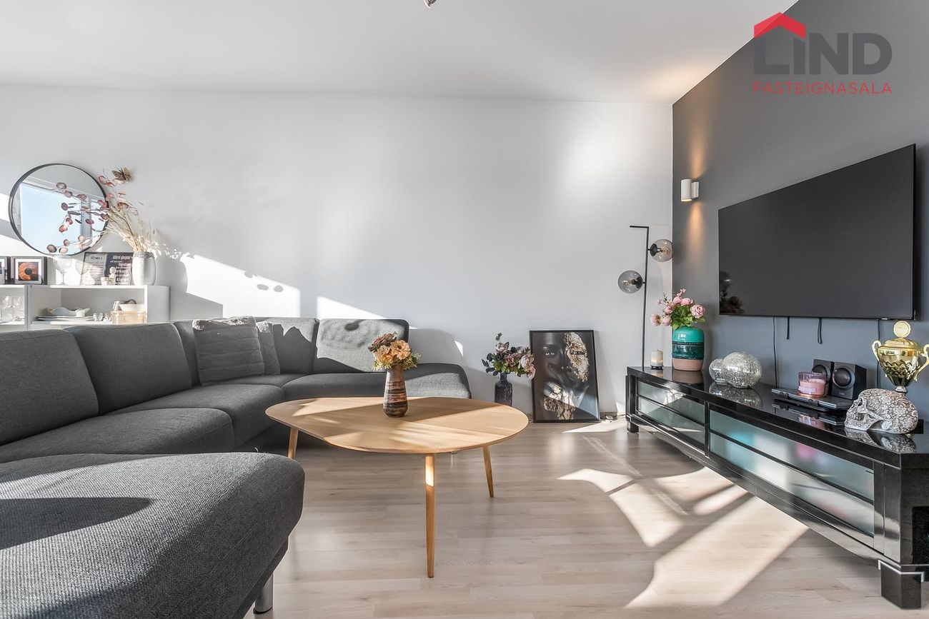 Drekavellir 20, 221 Hafnarfjörður