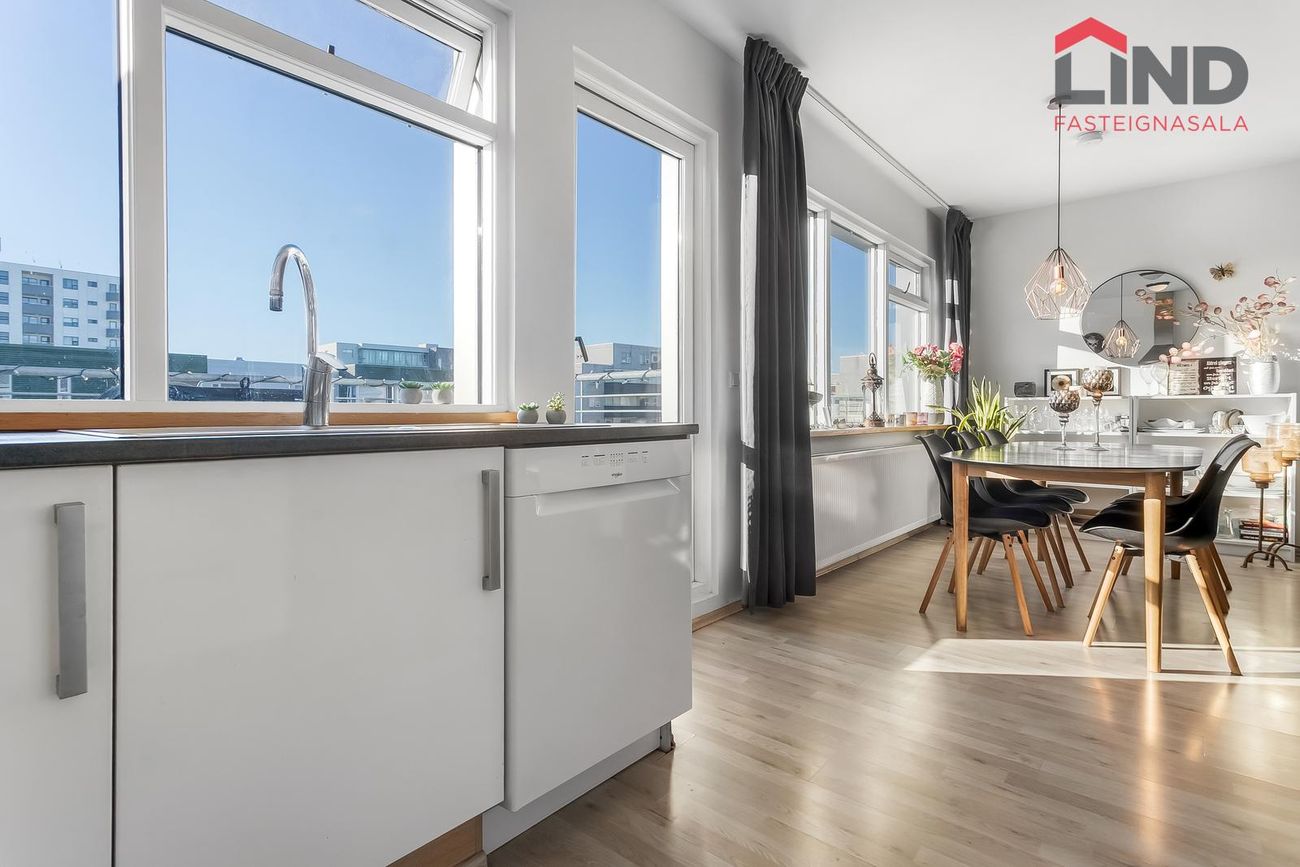 Drekavellir 20, 221 Hafnarfjörður