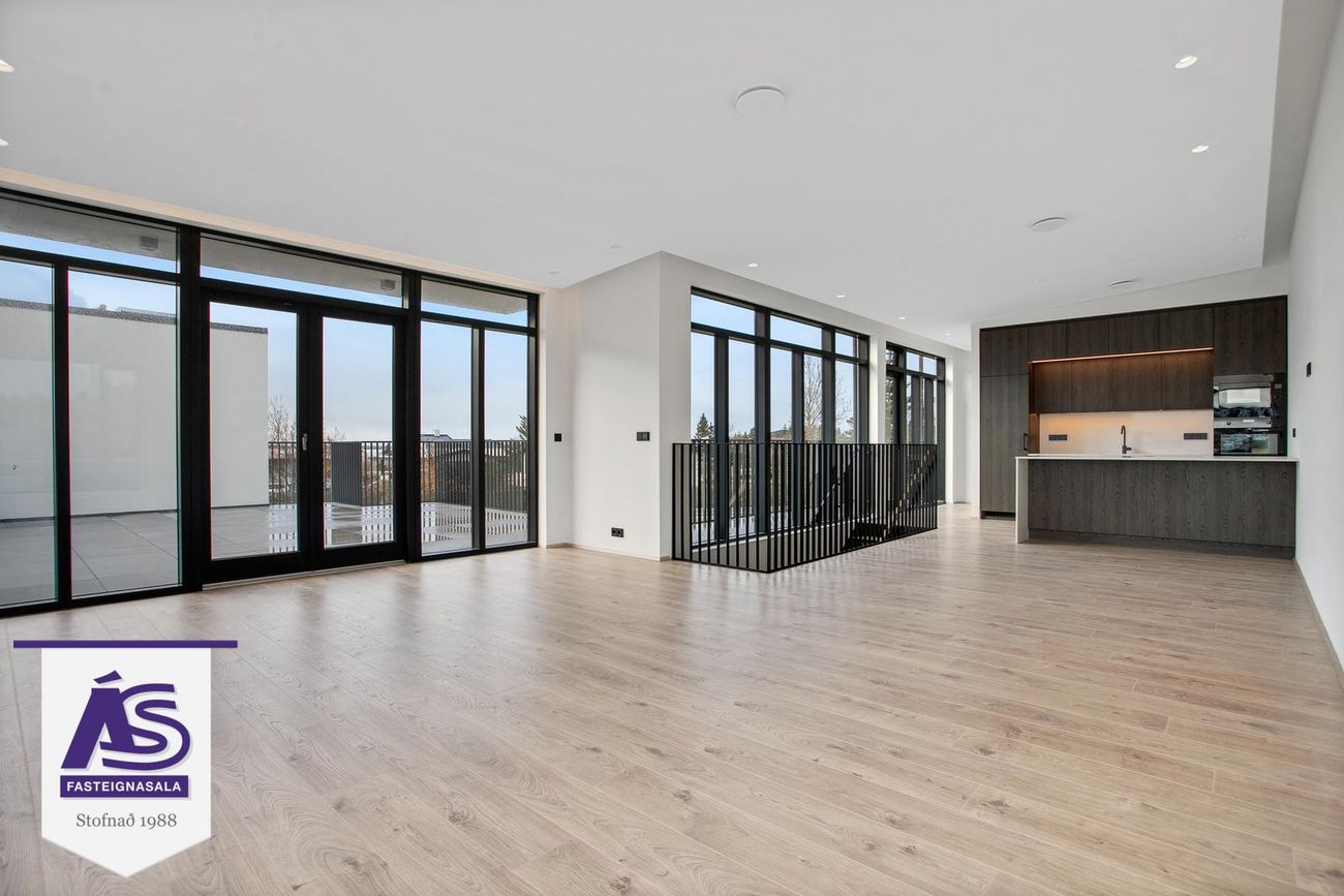 Hjallabraut 45B - 0103, 220 Hafnarfjörður