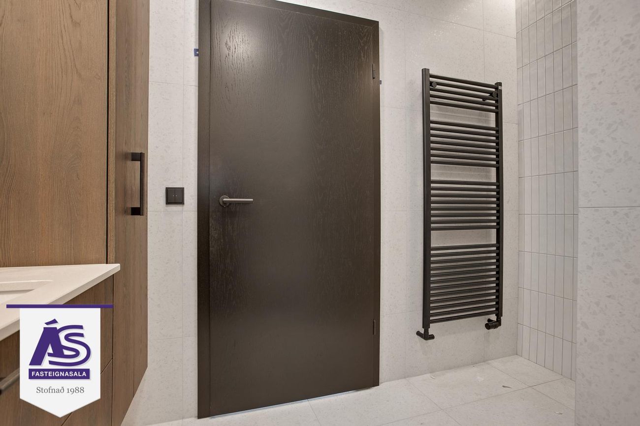 Hjallabraut 45B - 0103, 220 Hafnarfjörður